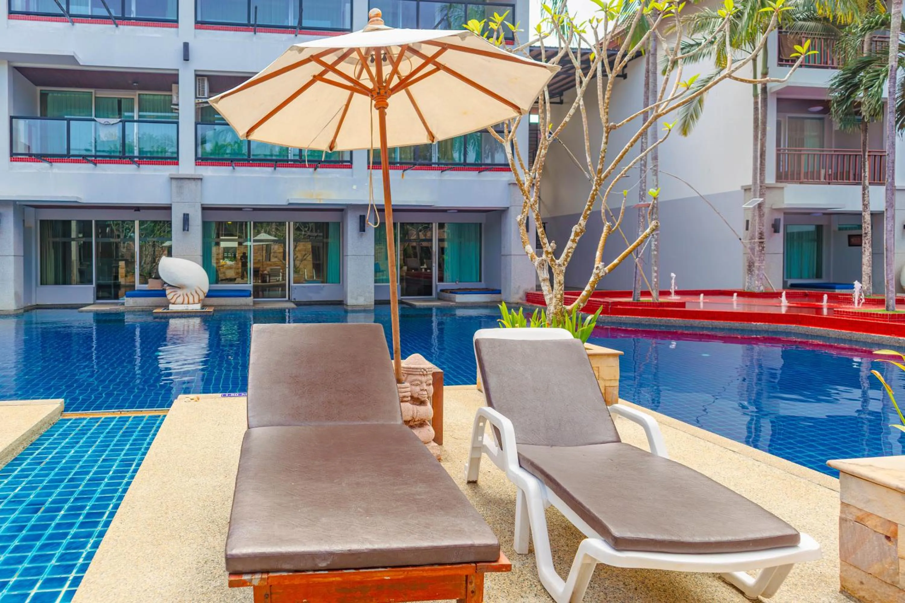 Patio in Lanta Sand Resort & Spa