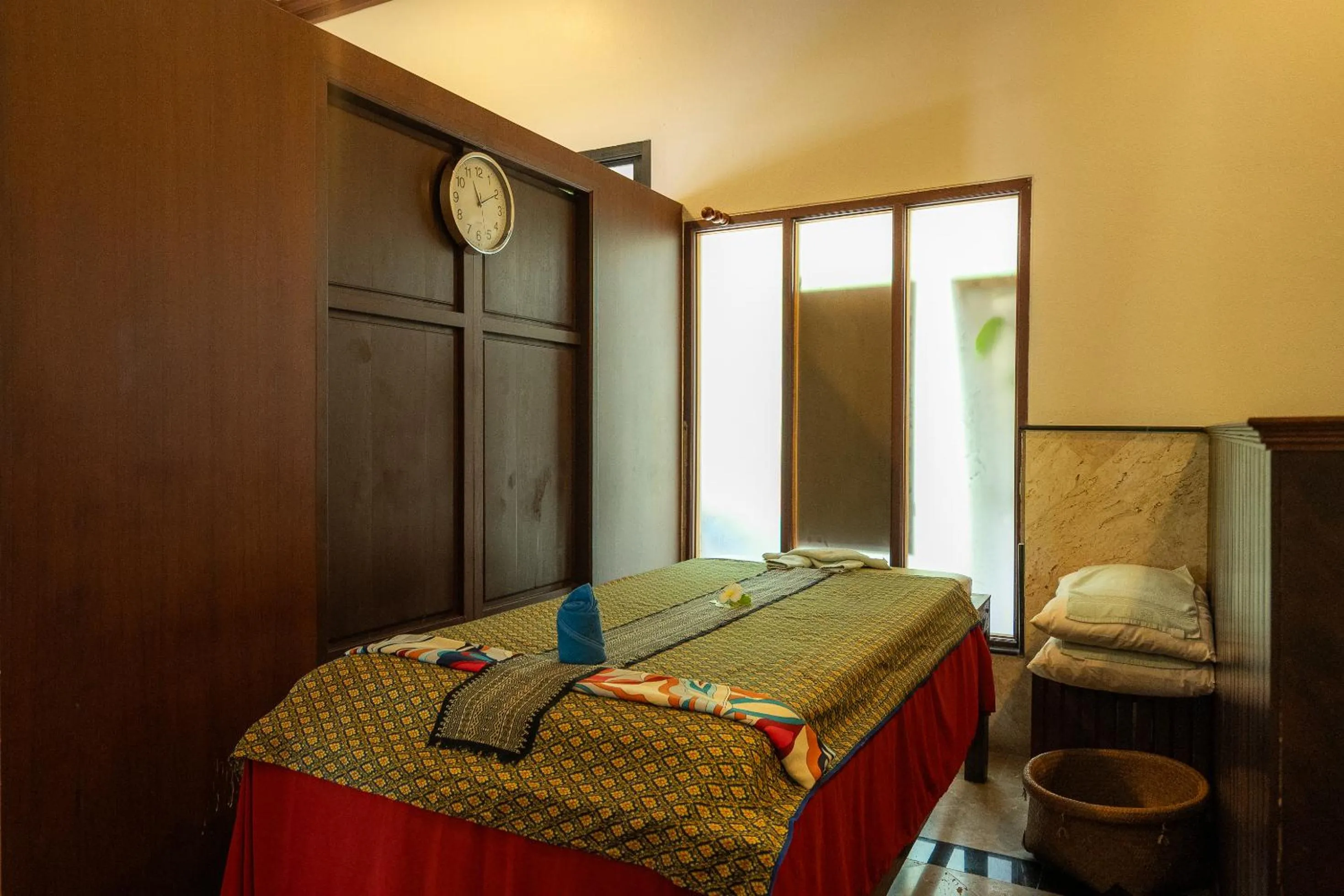 Massage, Bed in Lanta Sand Resort & Spa