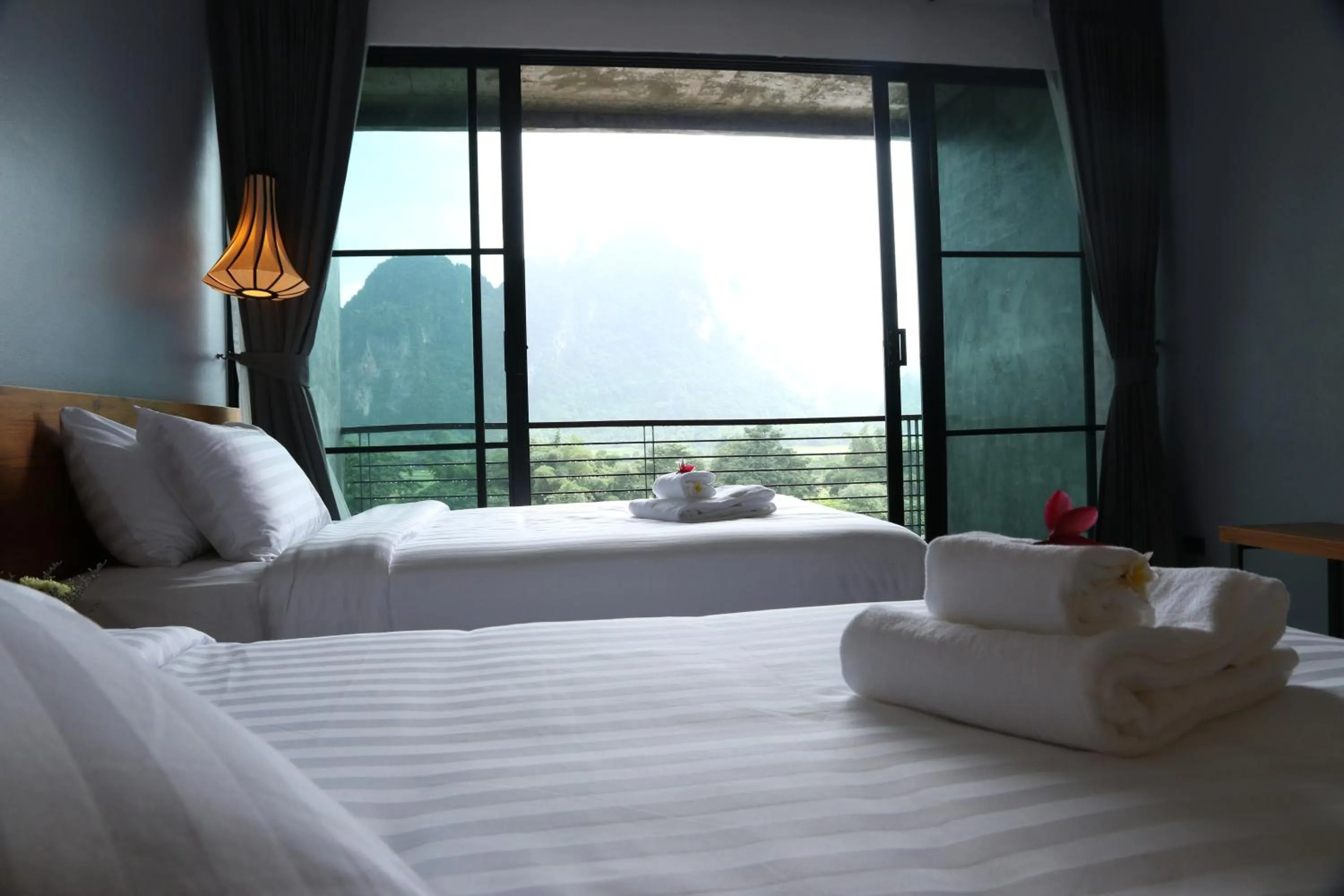 Shower, Bed in Inthira Vangvieng