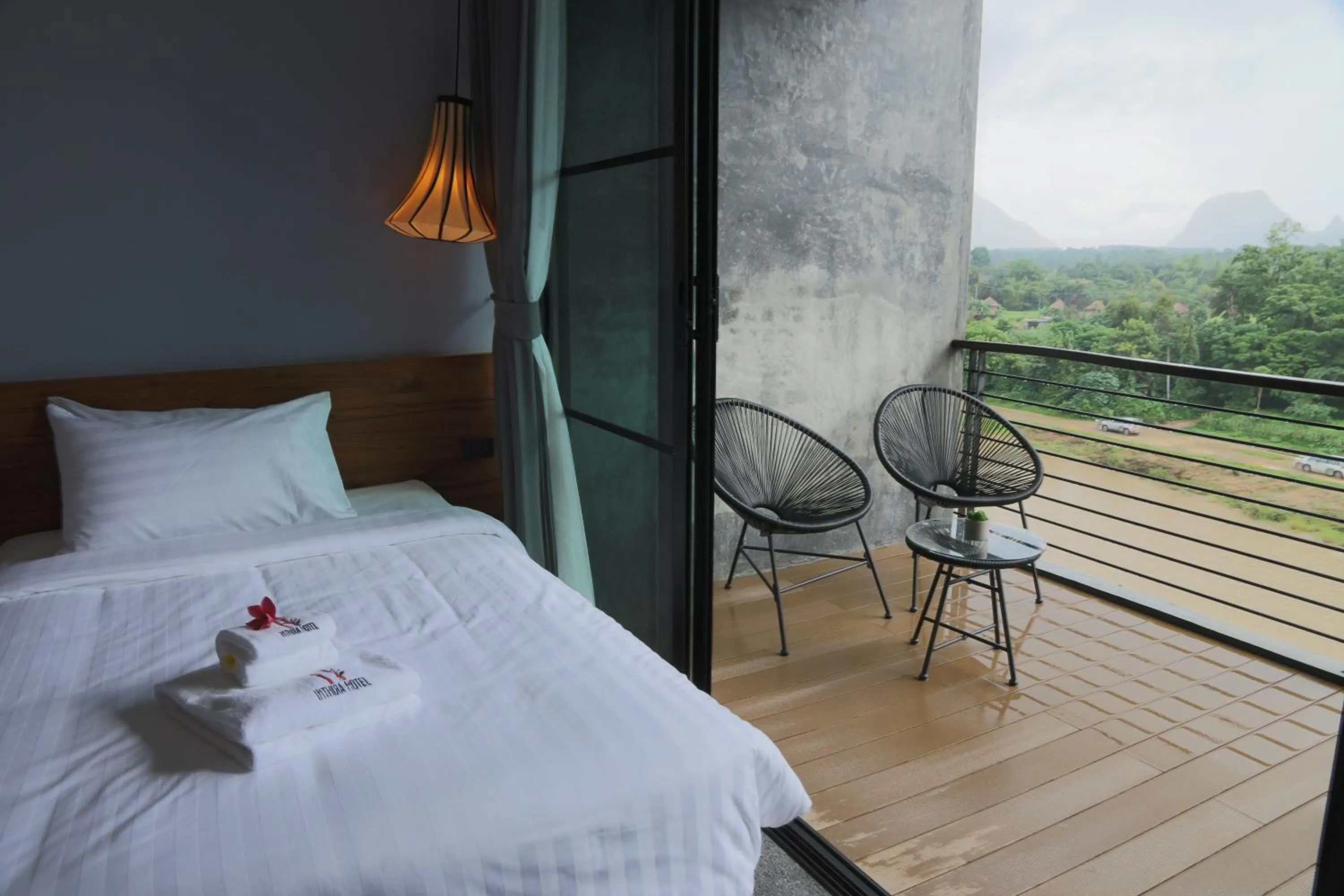 Toilet, Bed in Inthira Vangvieng