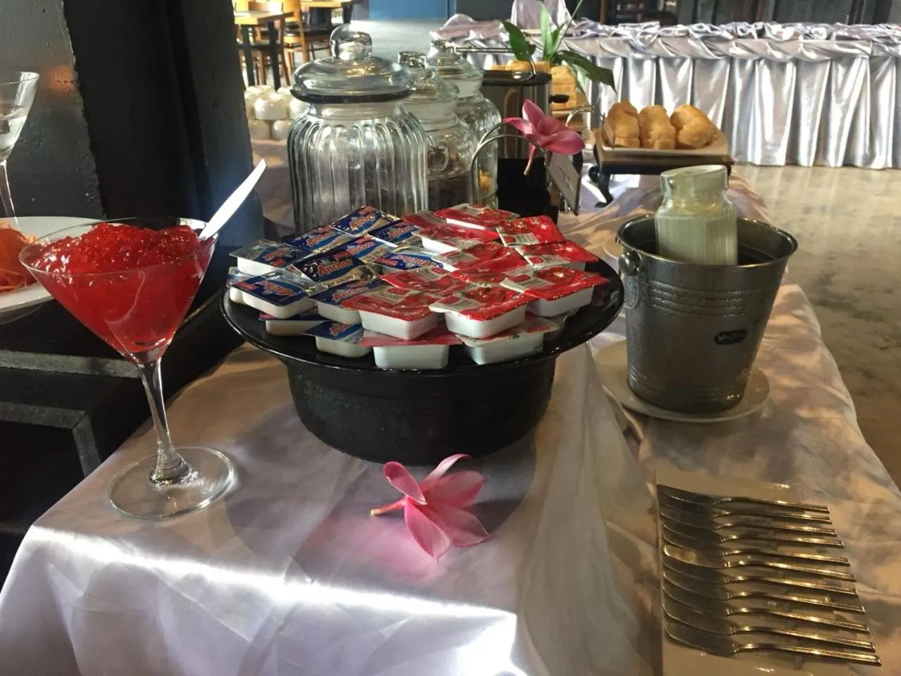 Buffet breakfast in Inthira Vangvieng