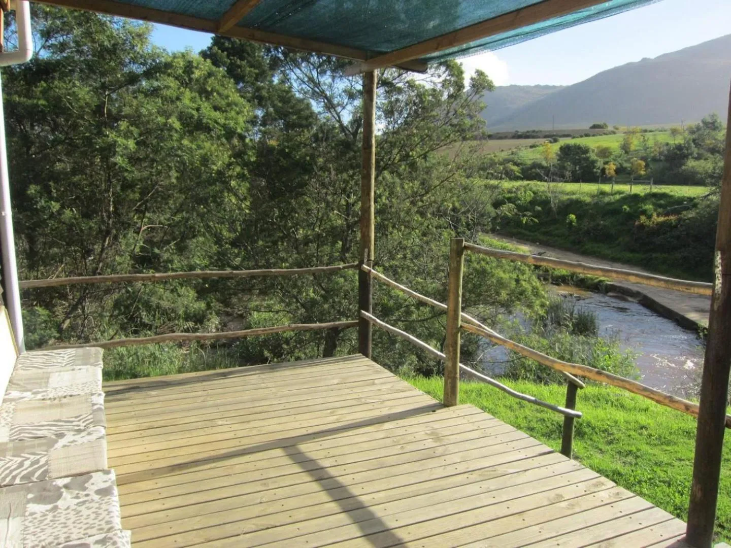 River view in Swaynekloof Farm