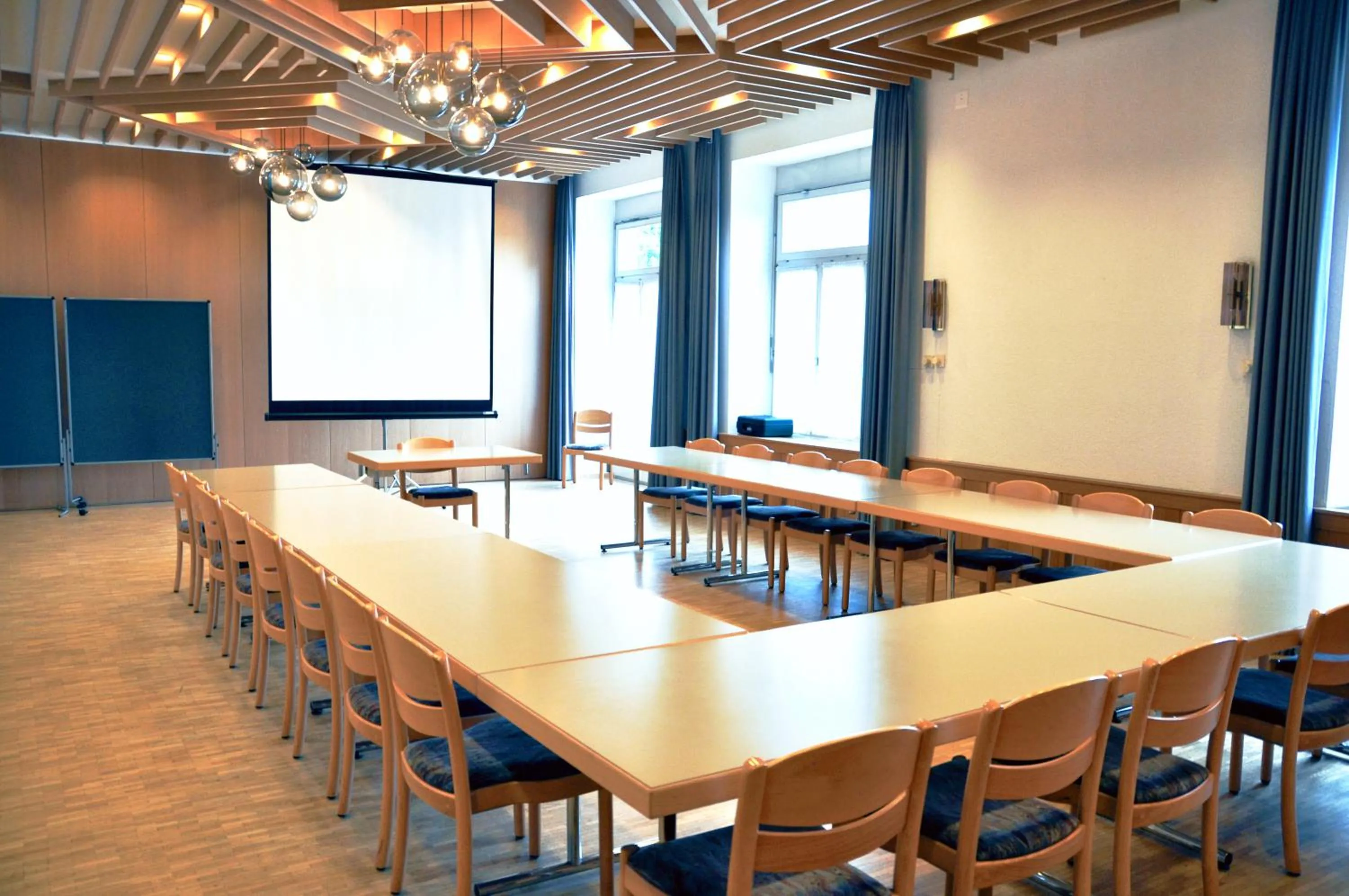 Meeting/conference room in Bienenberg - Das Genusshotel im Grünen - Liestal