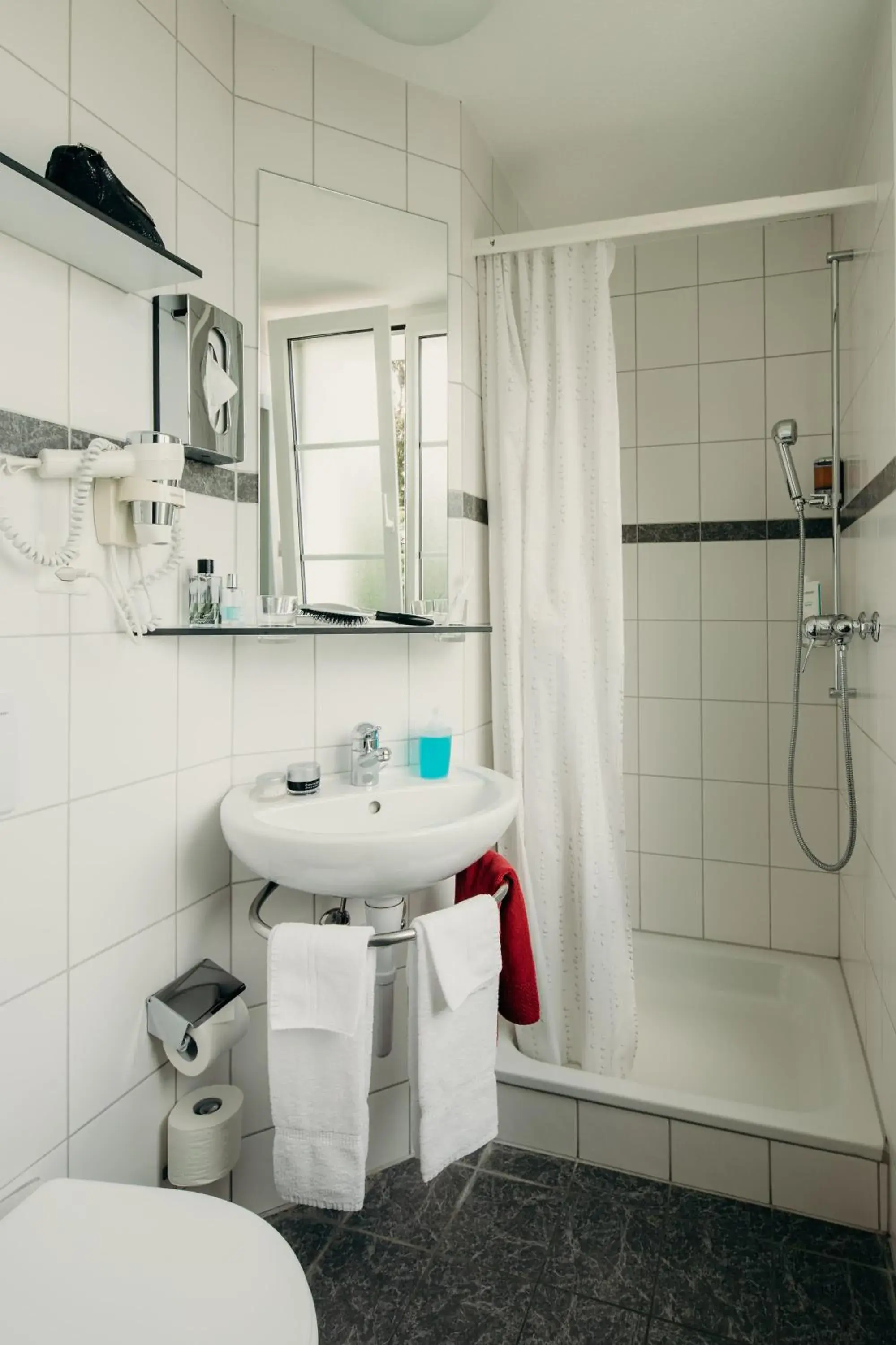 Comfort Triple Room in Hotel Bienenberg - Nature Retreat Comfort Triple Room in Hotel Bienenberg - Nature Retreat