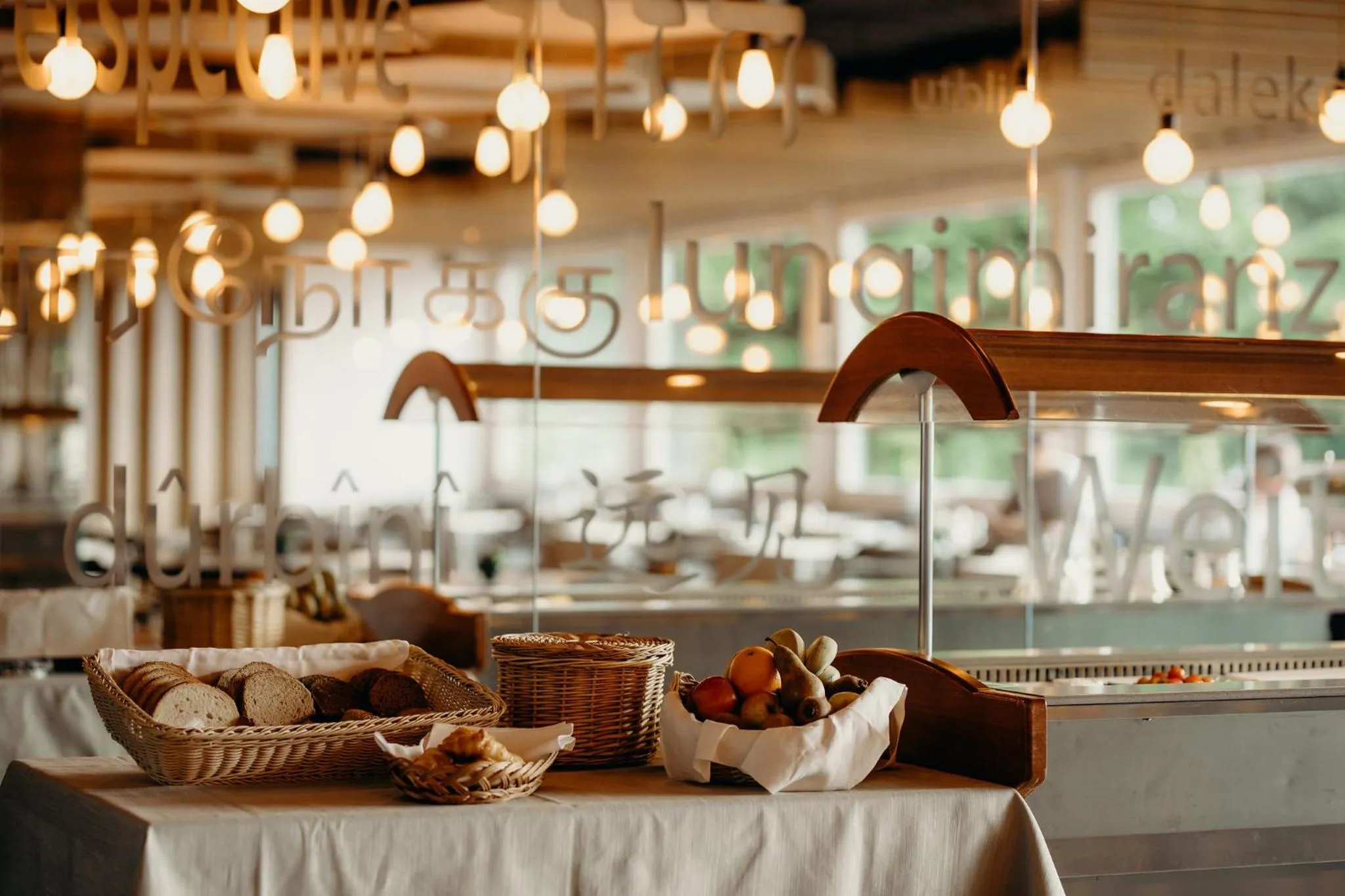 Buffet breakfast in Bienenberg - Das Genusshotel im Grünen - Liestal