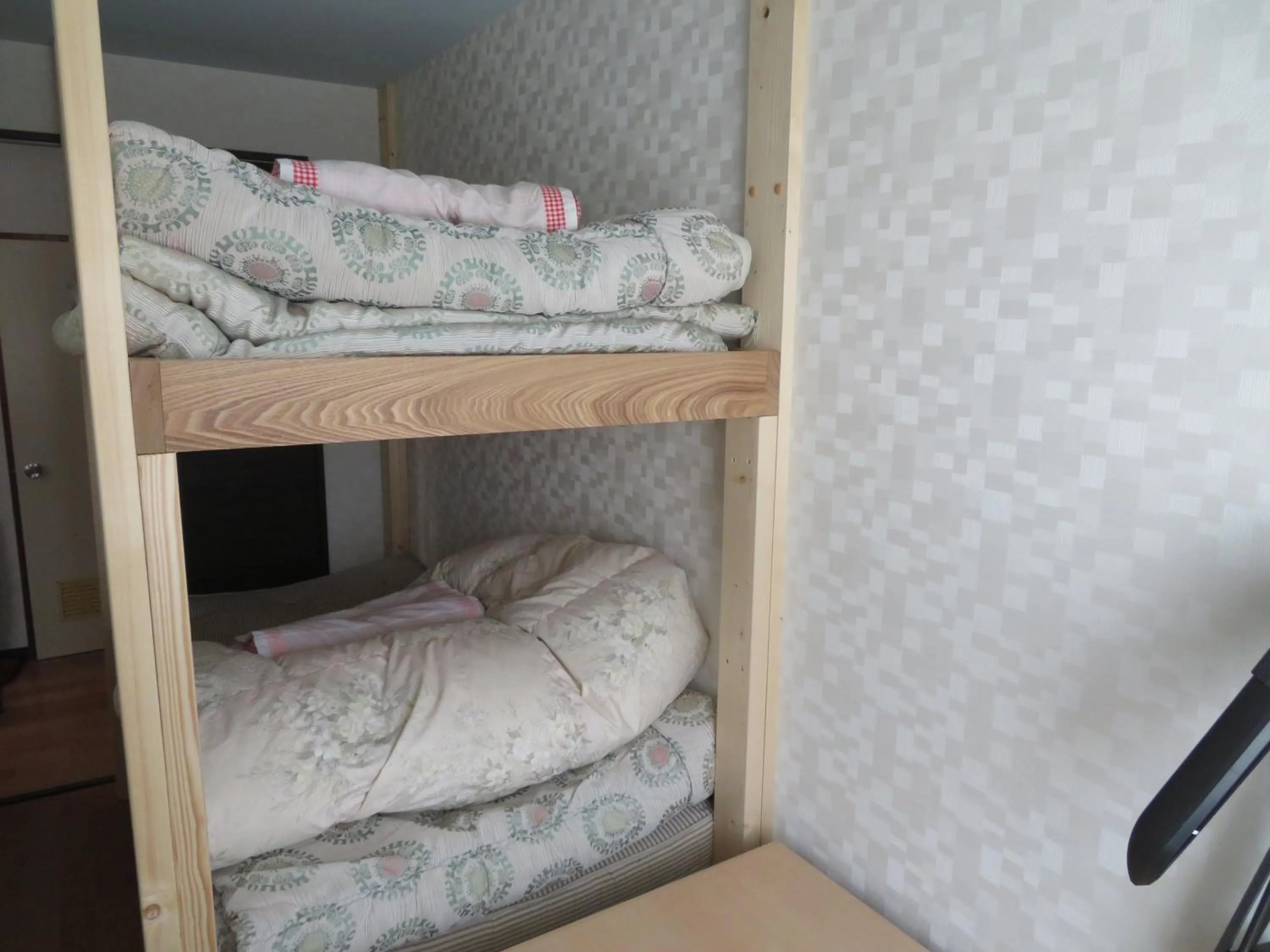 bunk bed, Bed in Sapporo Guest House Nariya