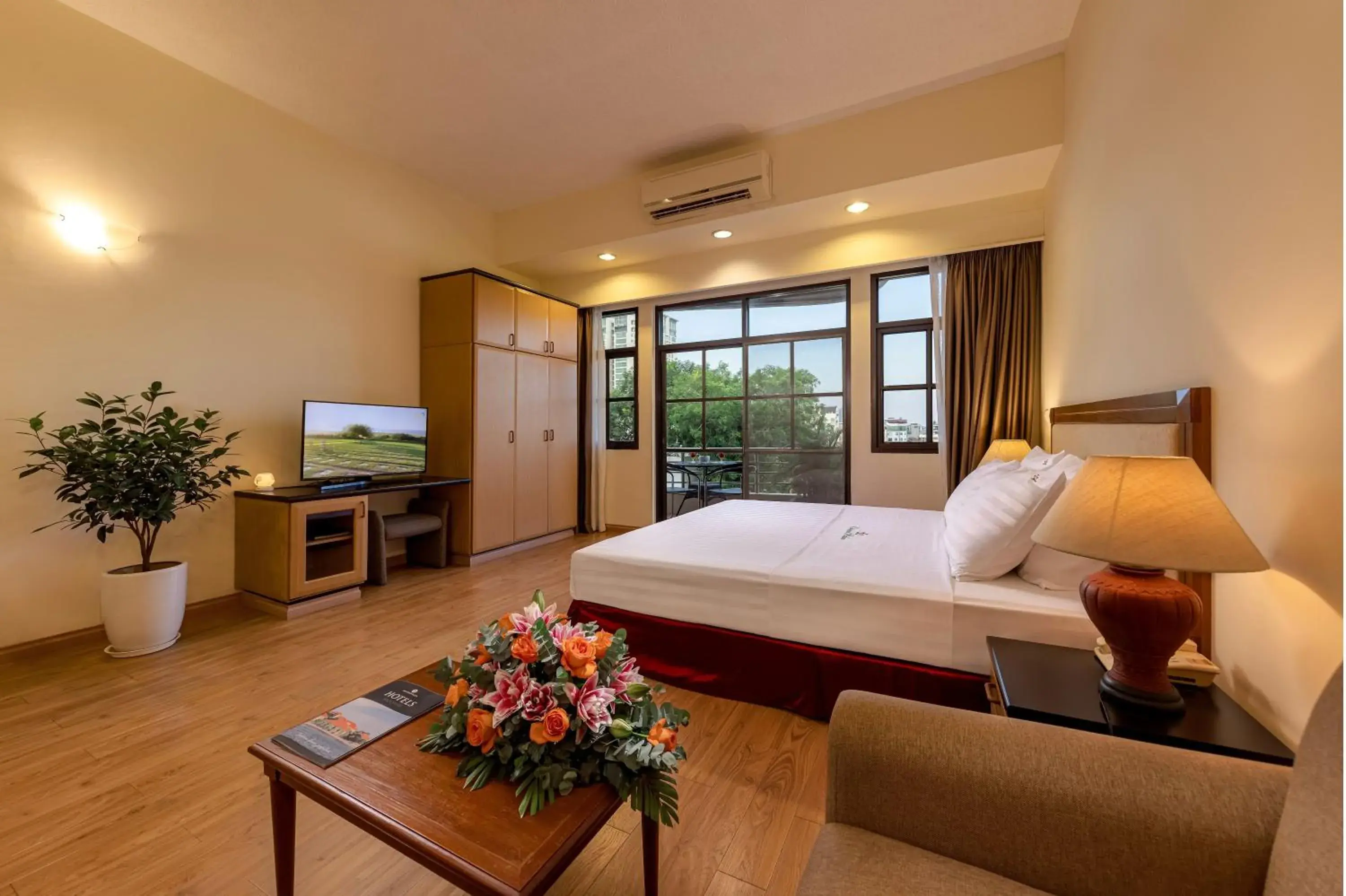 Bedroom, Bed in Oriental Palace Apartments Hanoi Bedroom, Bed in Oriental Palace Apartments Hanoi