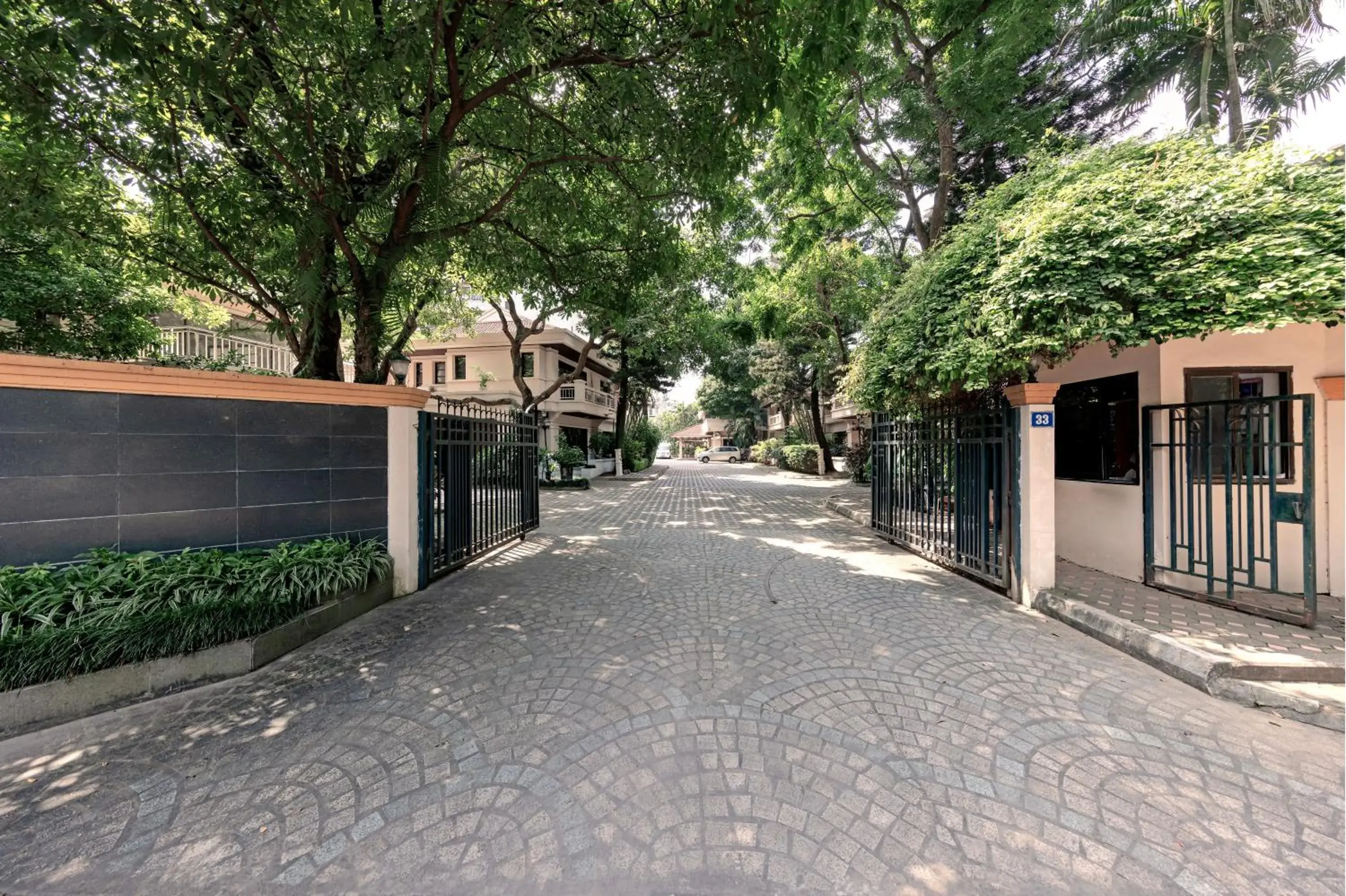 Property building in Oriental Palace Apartments Hanoi Property building in Oriental Palace Apartments Hanoi