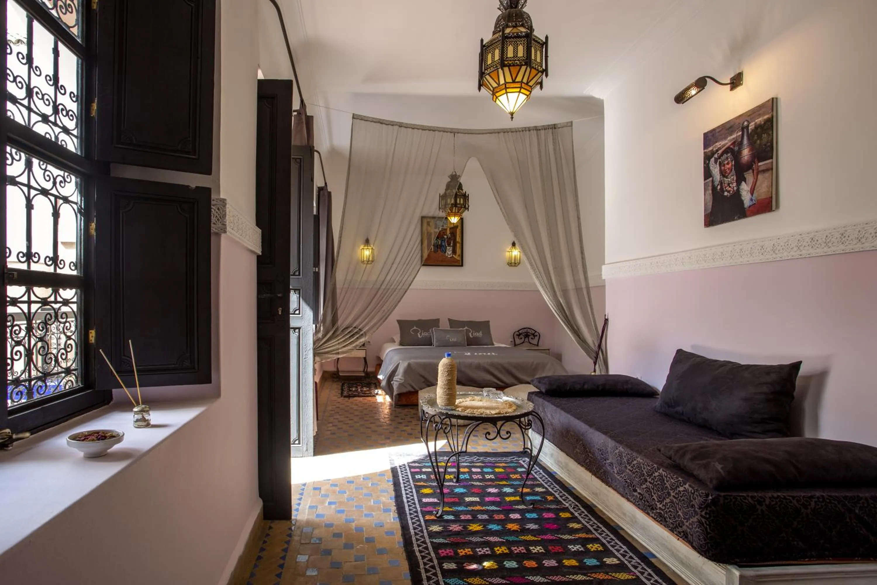 Bed in Riad Ciel d'Orient