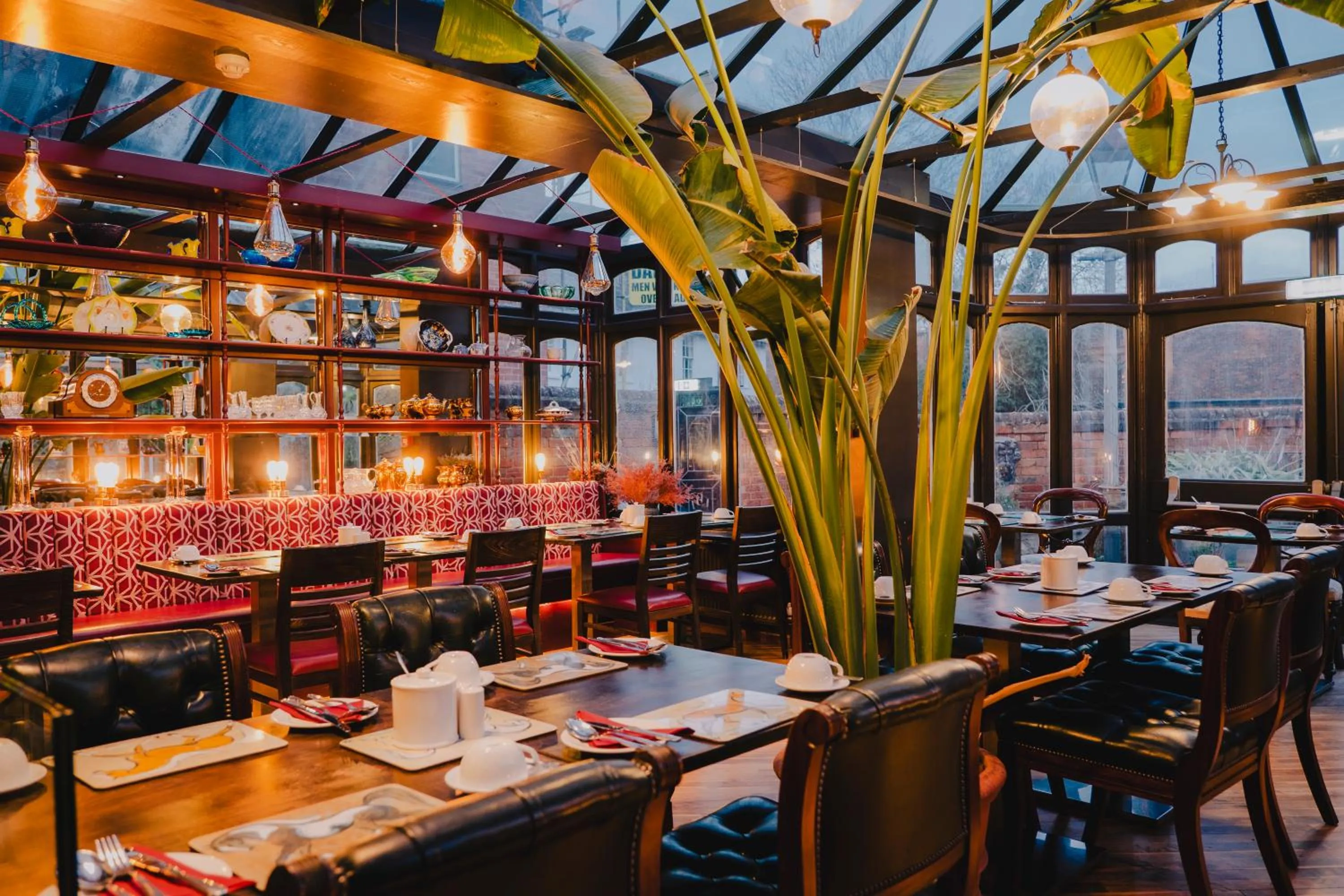 Breakfast in The Galaxie