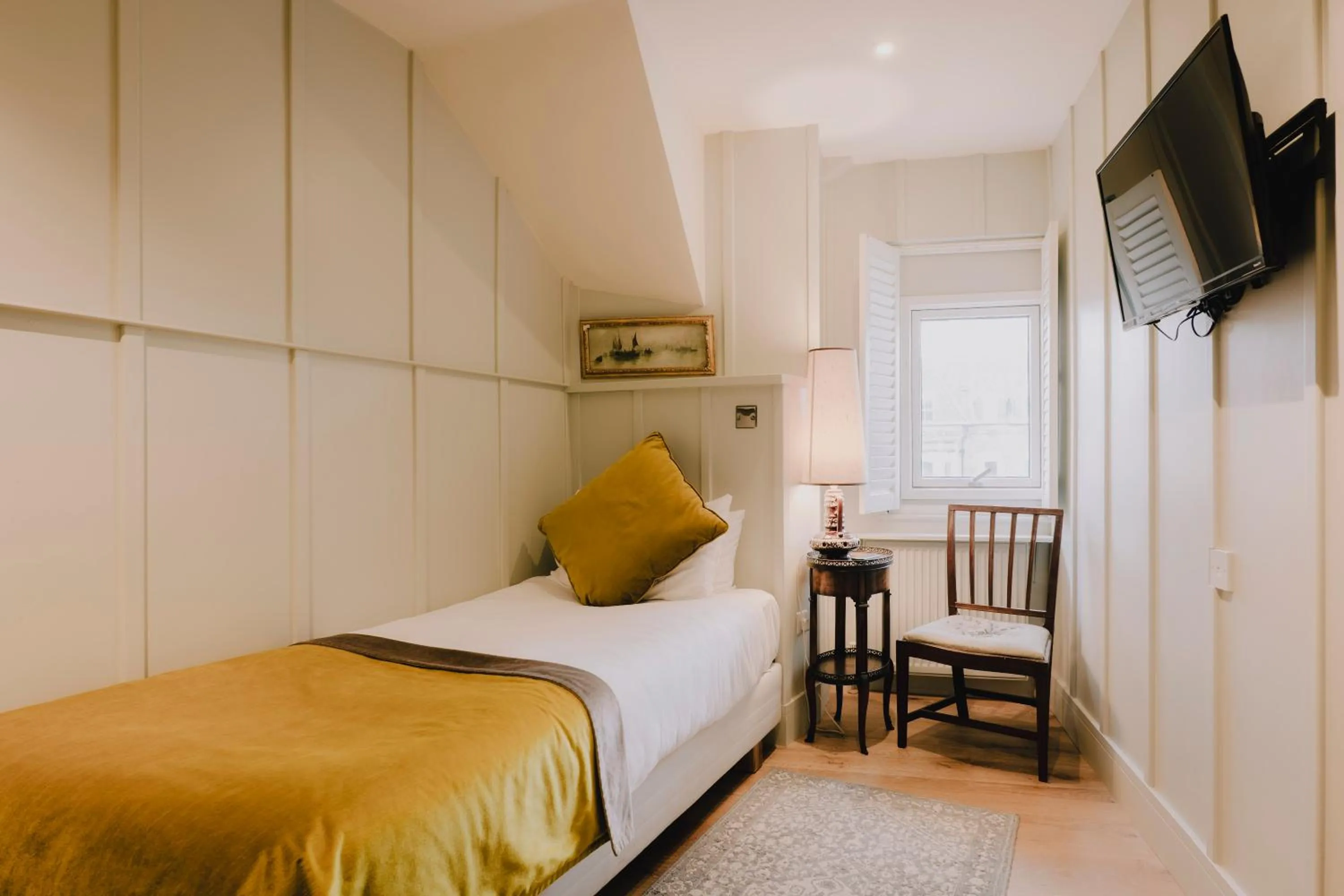 Bedroom, Bed in The Galaxie