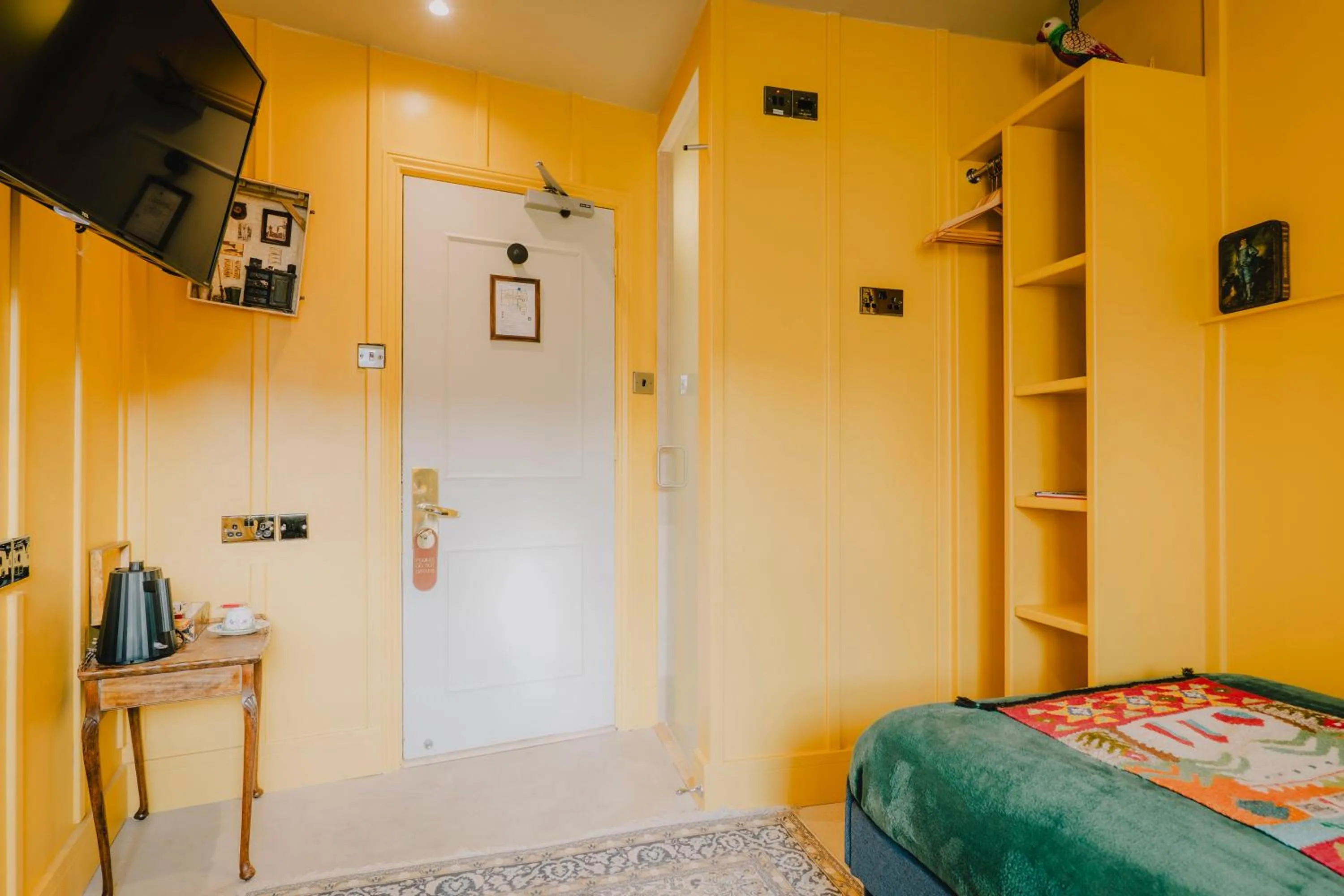 Bedroom, Bed in The Galaxie