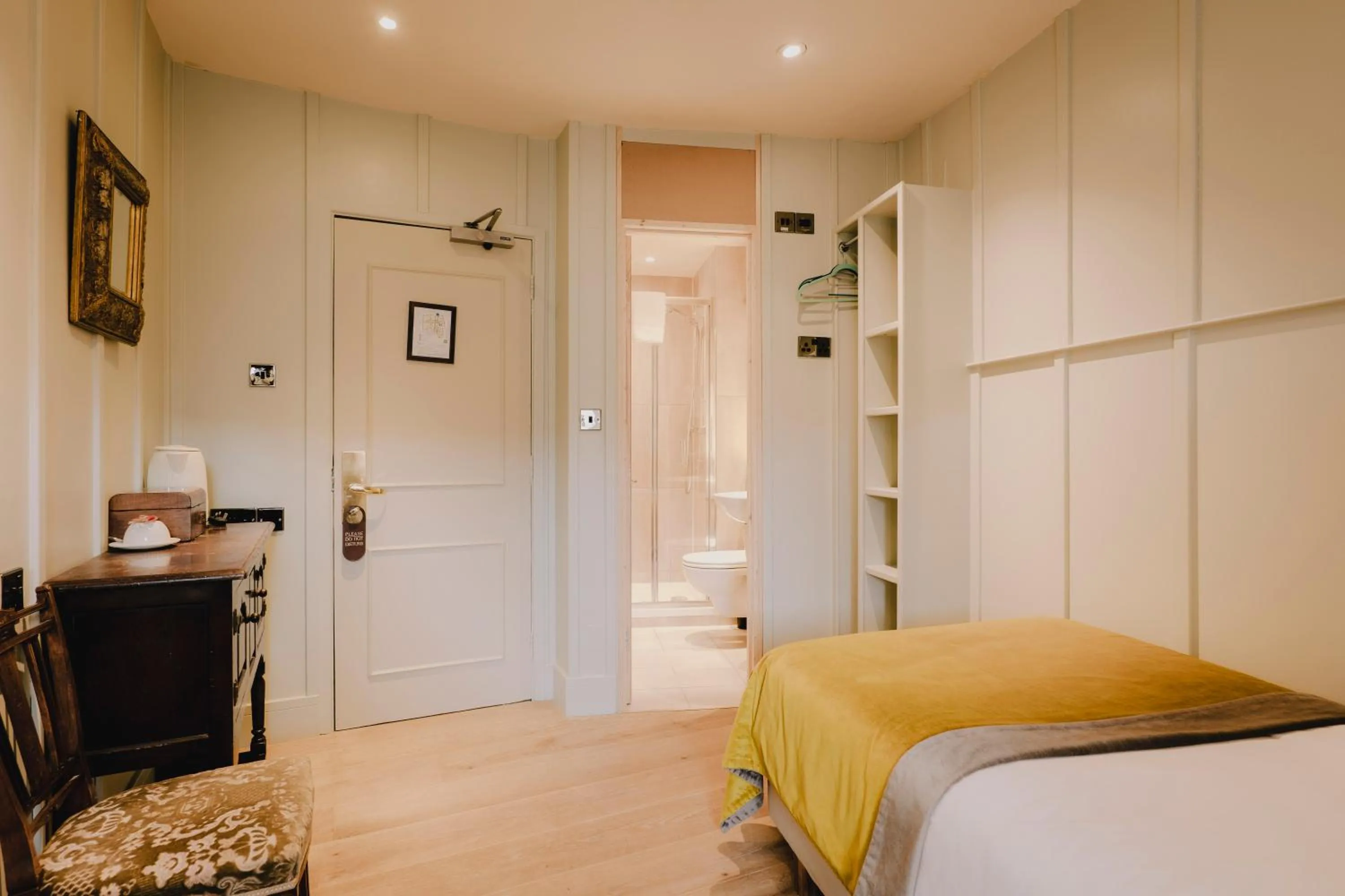 Bedroom, Bed in The Galaxie