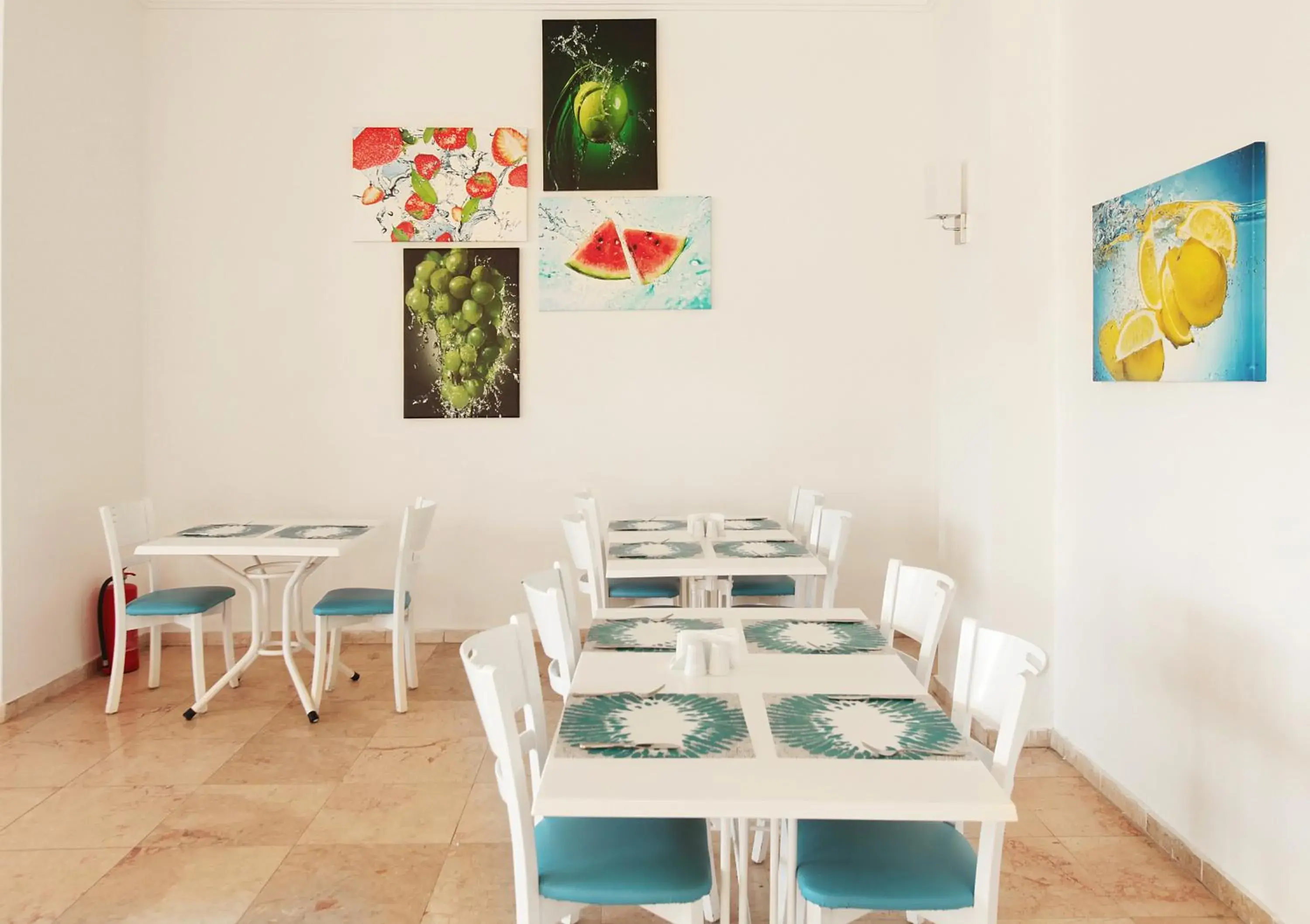 Restaurant/places to eat in Arora Hotel Restaurant/places to eat in Arora Hotel