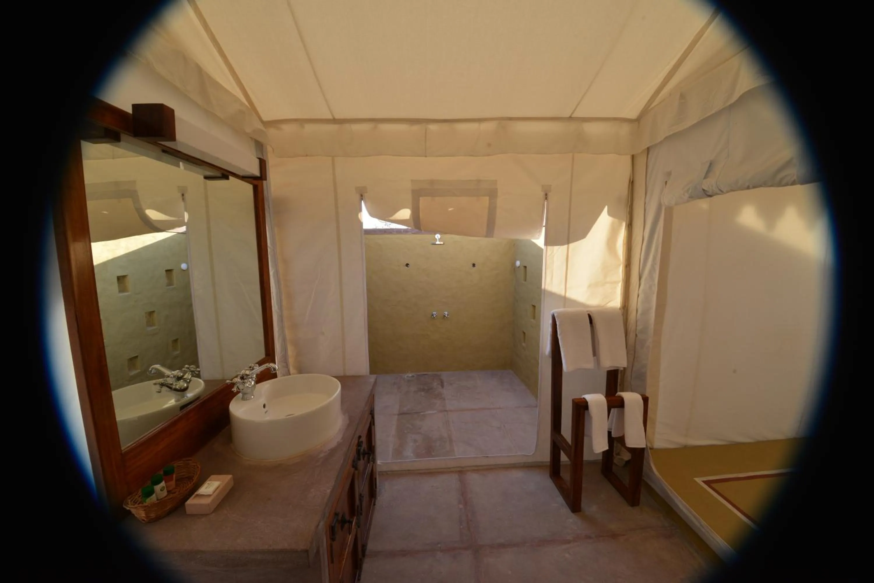 Toilet in Dhora Desert Resort And Spa