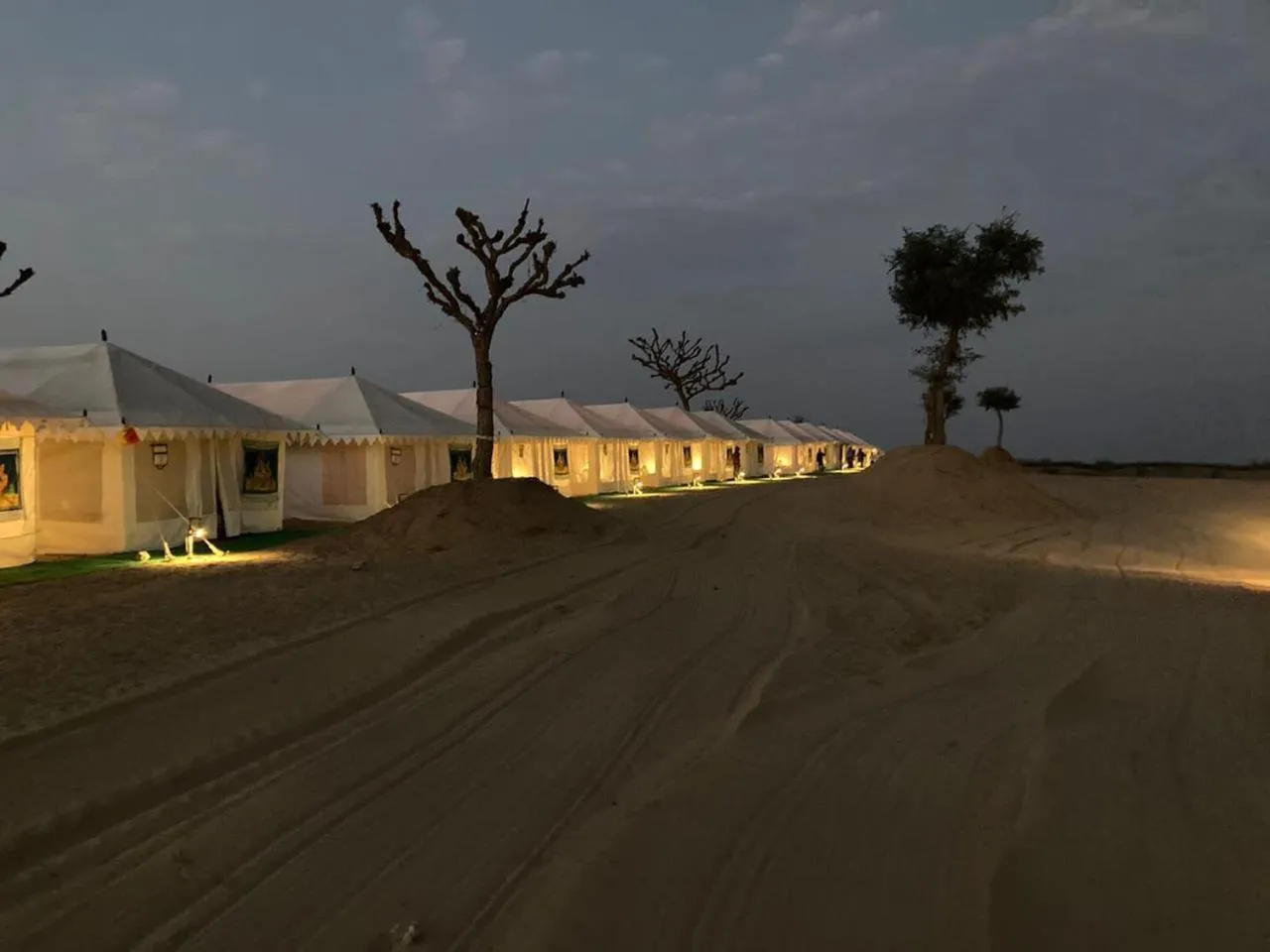 Night in Dhora Desert Resort And Spa