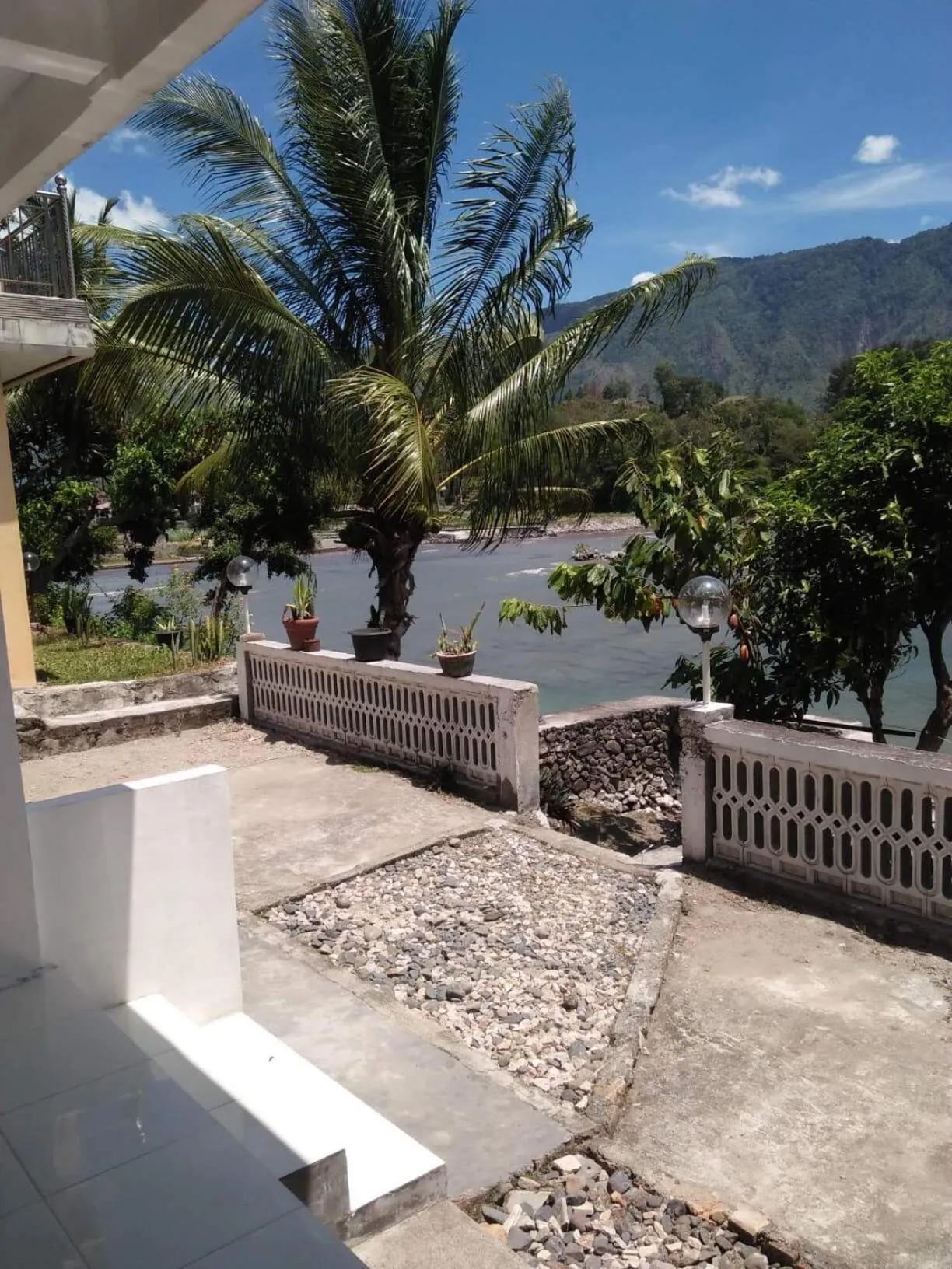 Lake view in Aman's Guesthouse