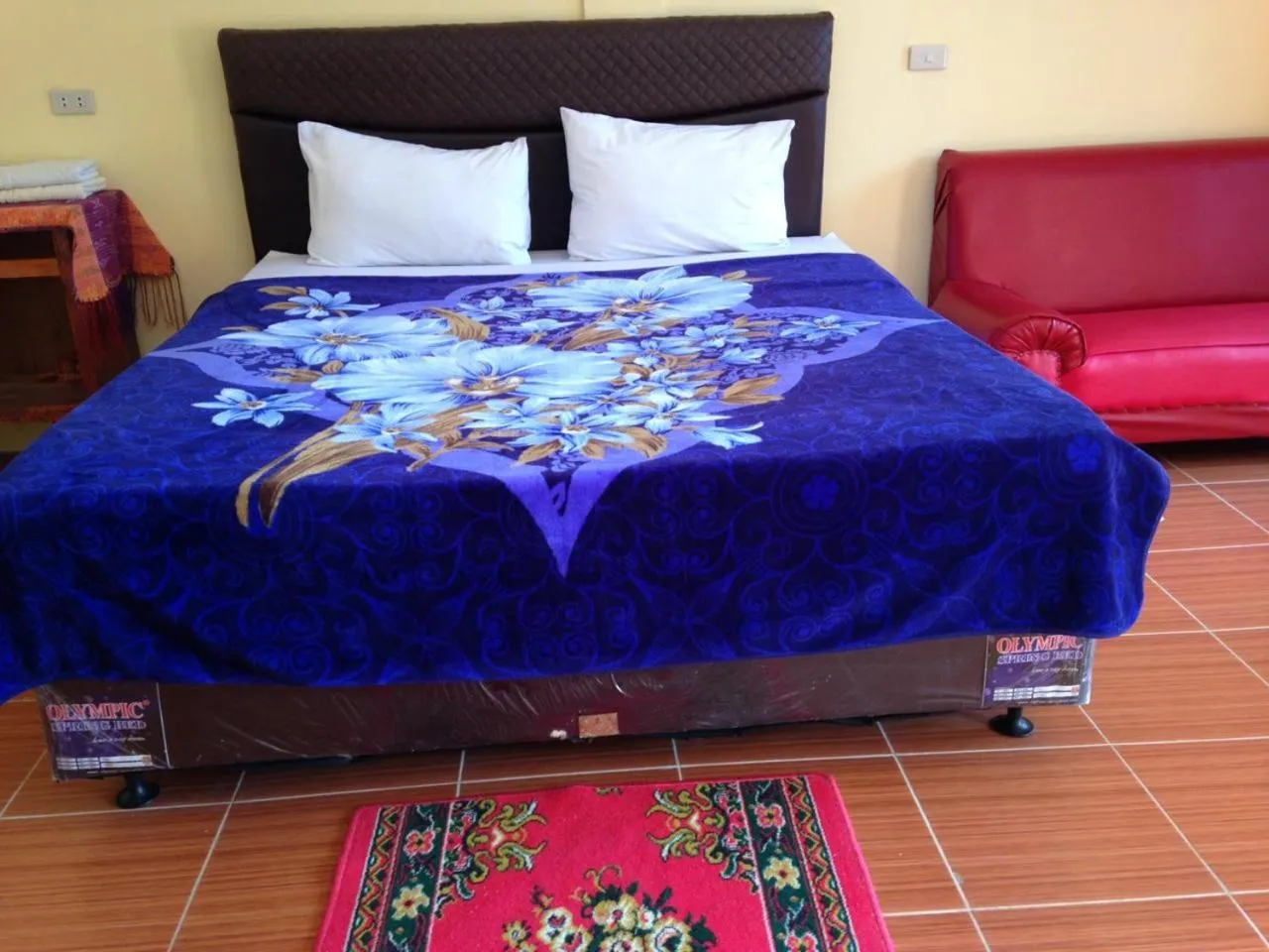 Bed in Aman's Guesthouse