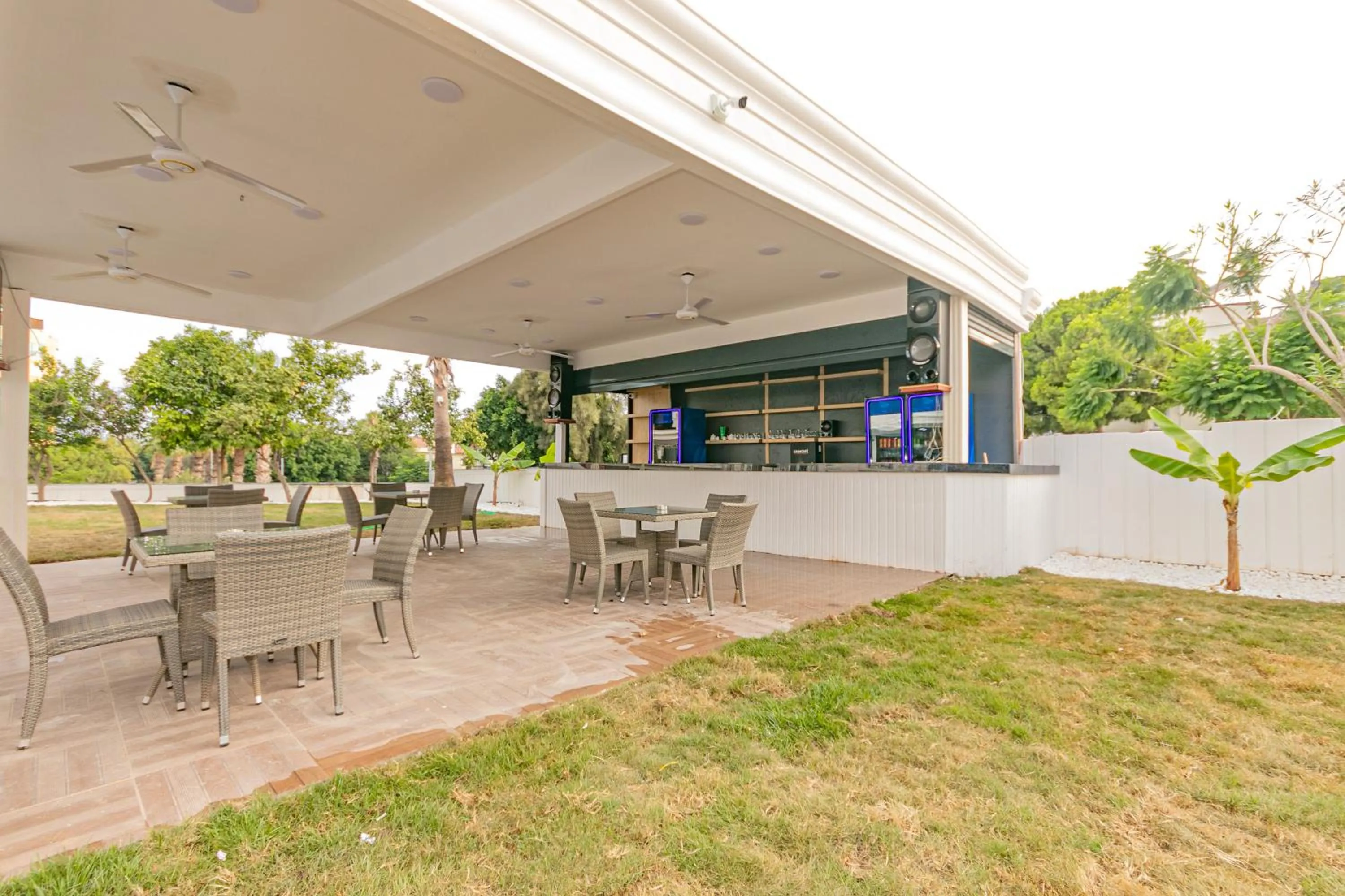 Garden in Lara World Hotel