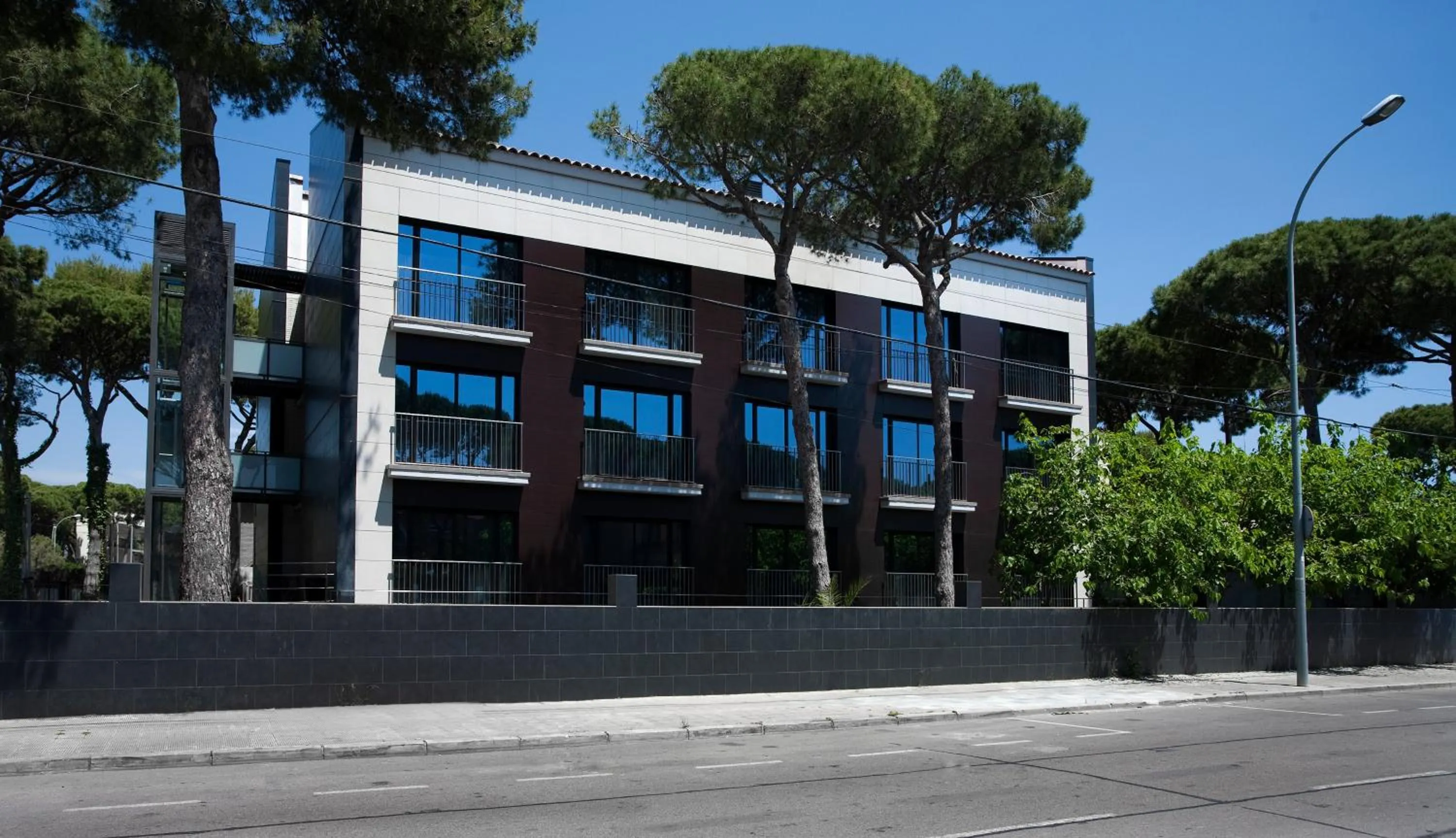 Facade/entrance in SG Marina 54 Apartments