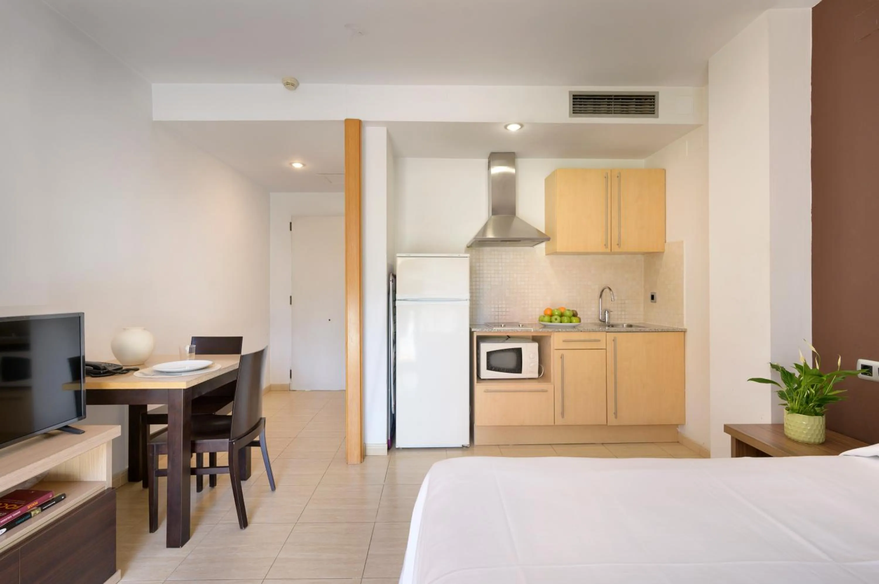 Bed in SG Marina 54 Apartments