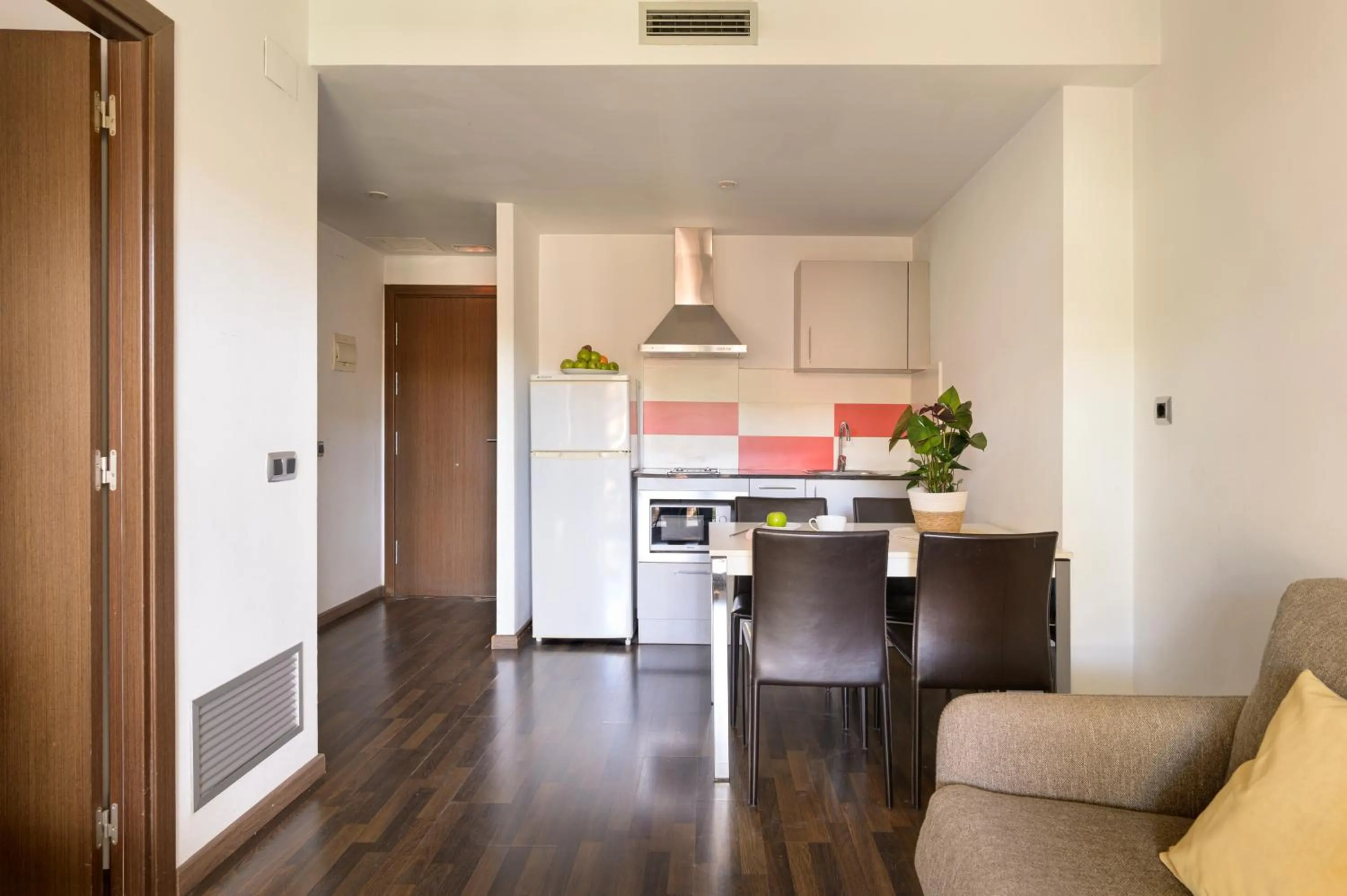 SG Marina 54 Apartments