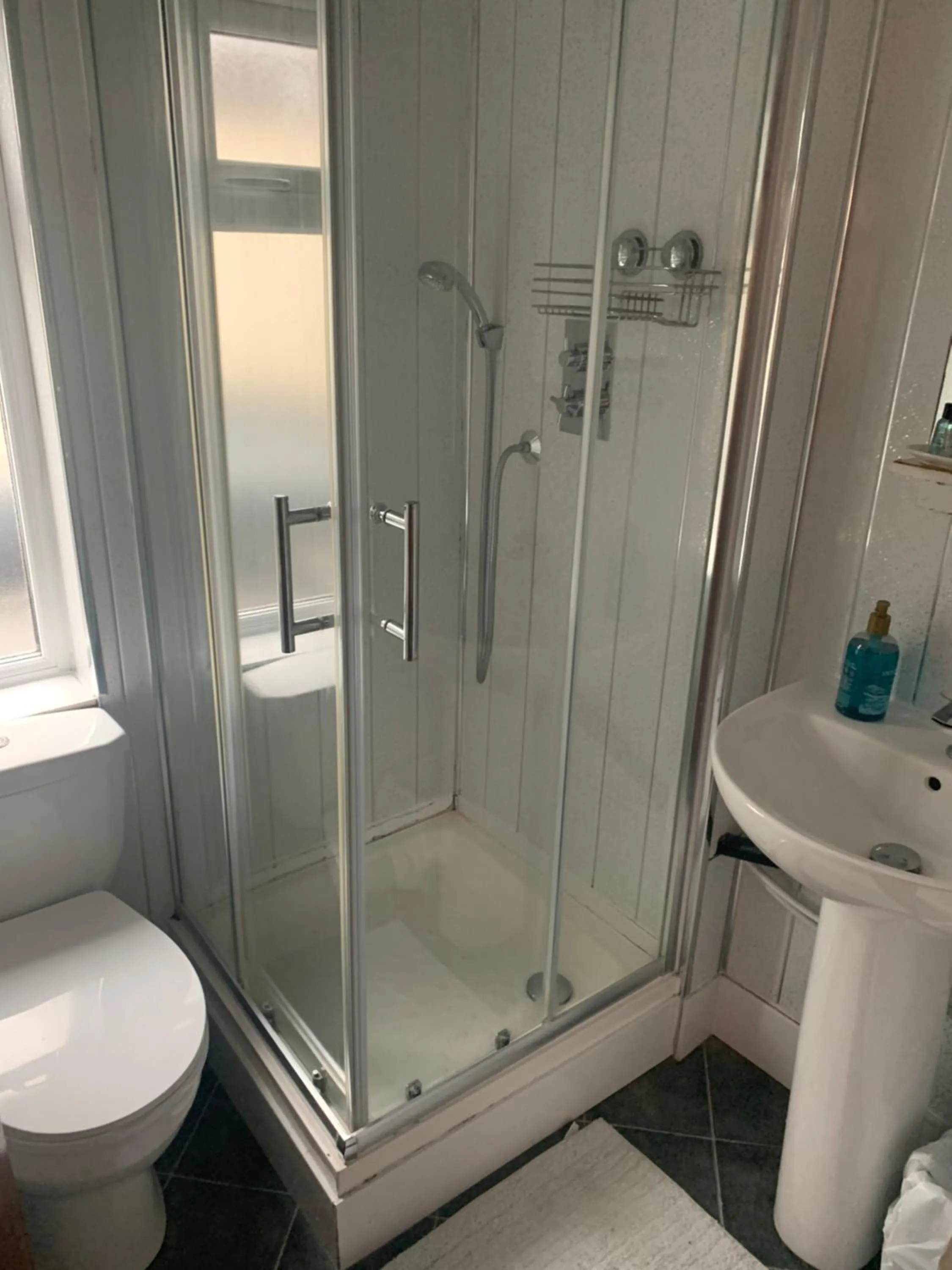 Bathroom in Alderley Hotel Blackpool