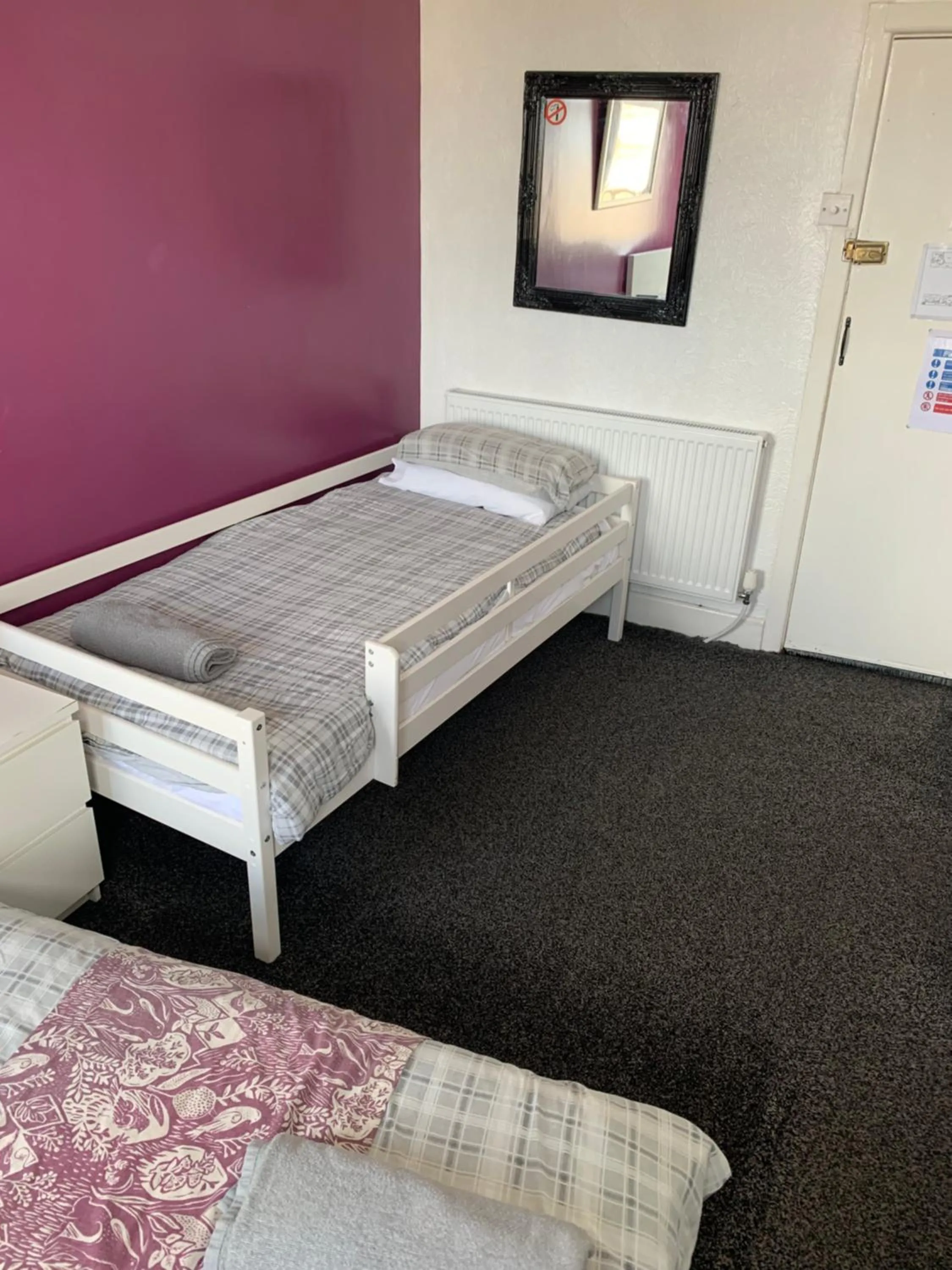 Bedroom, Bed in Alderley Hotel Blackpool