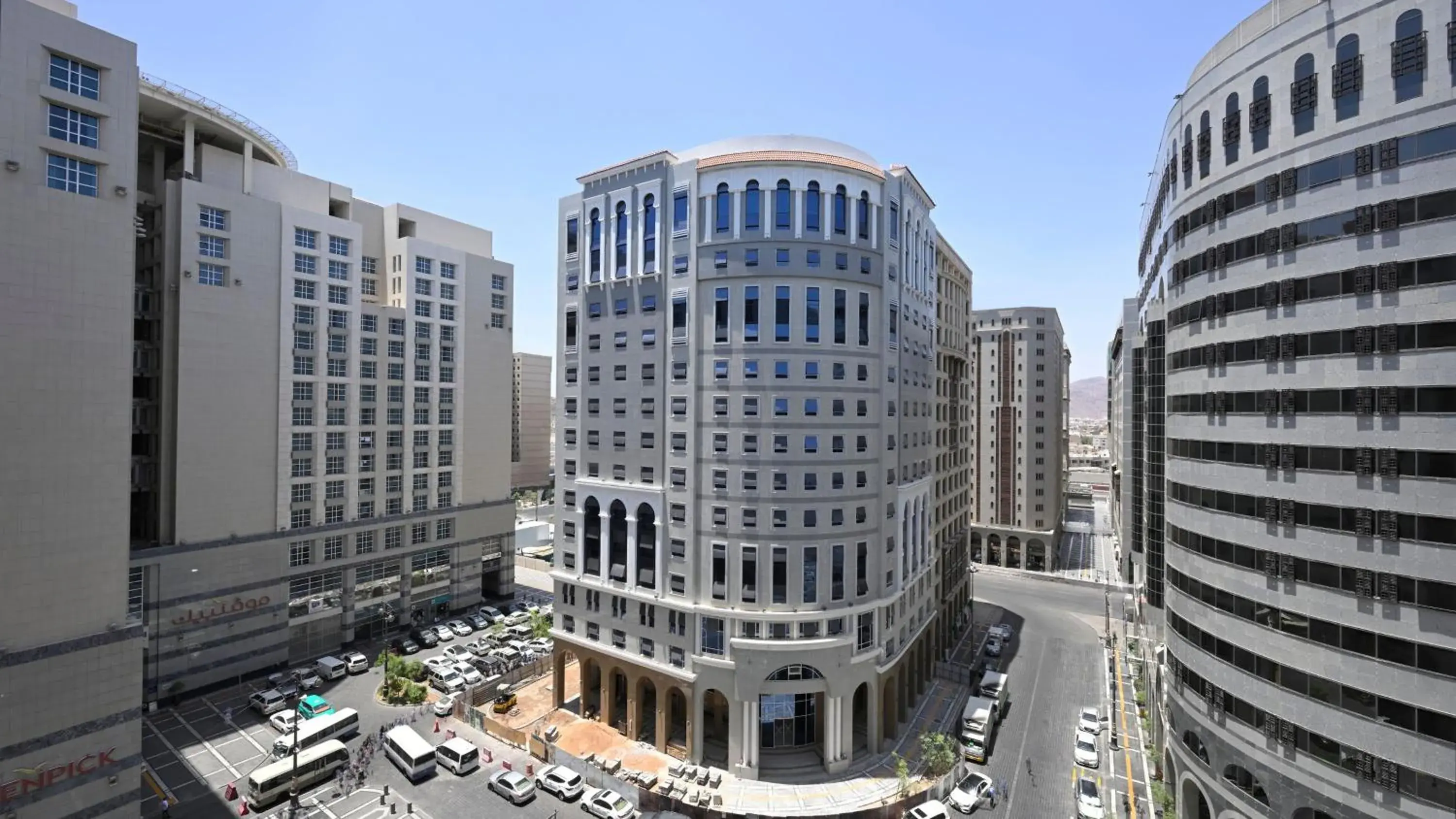 Property building in InterContinental Dar Al Iman Madinah by IHG Property building in InterContinental Dar Al Iman Madinah by IHG