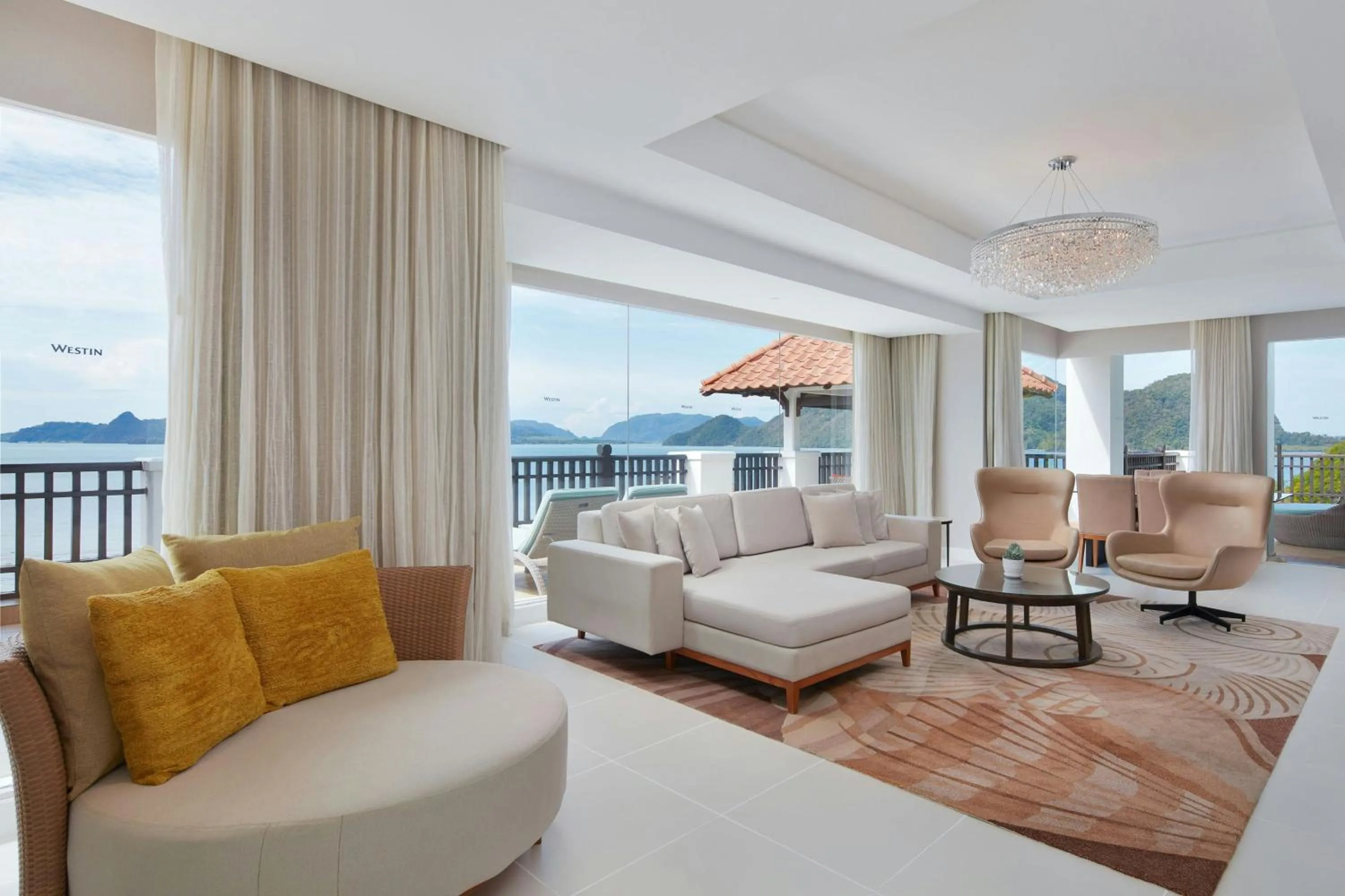 Living room in The Westin Langkawi Resort & Spa
