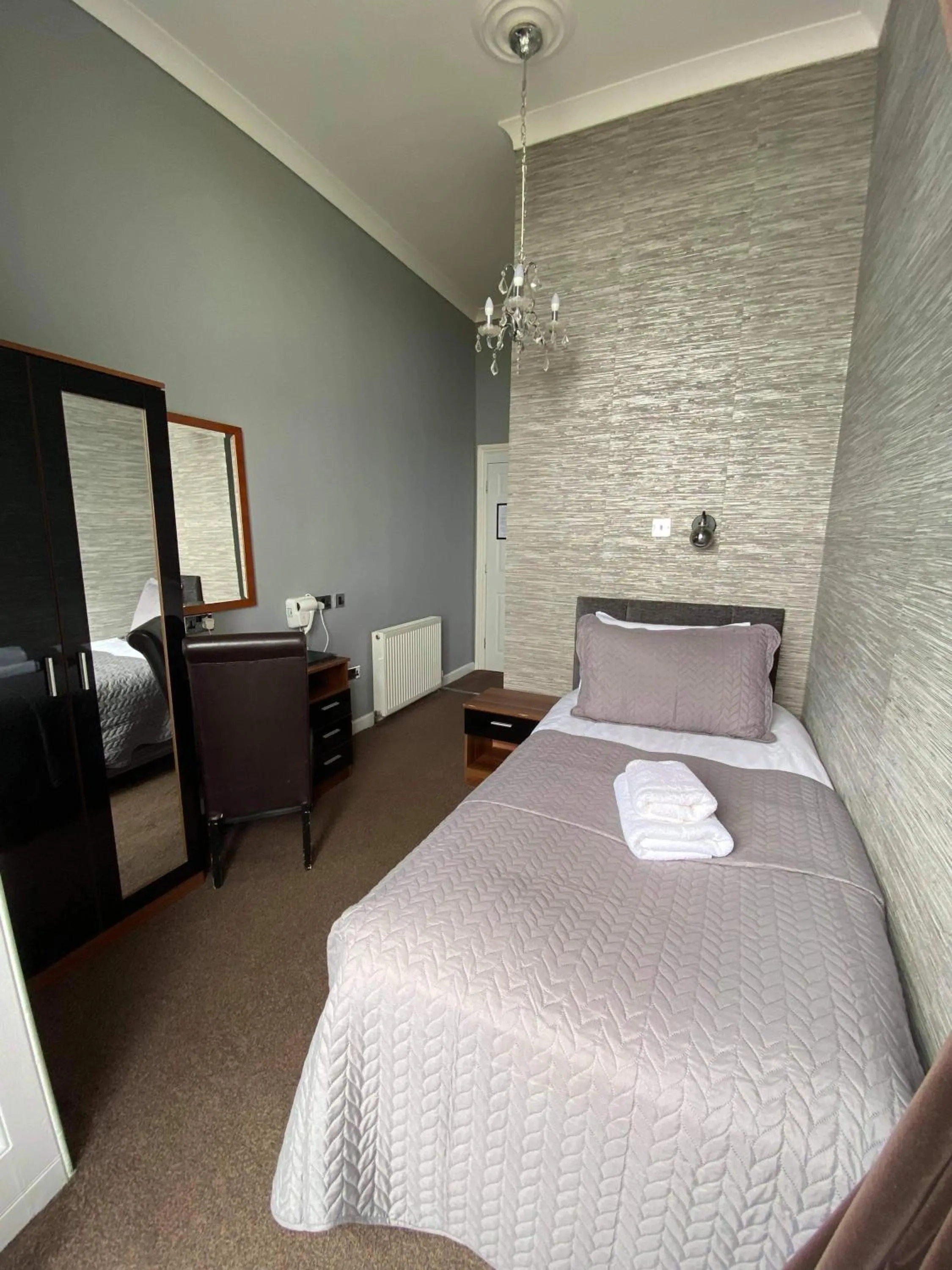 Bed in The Lansdowne