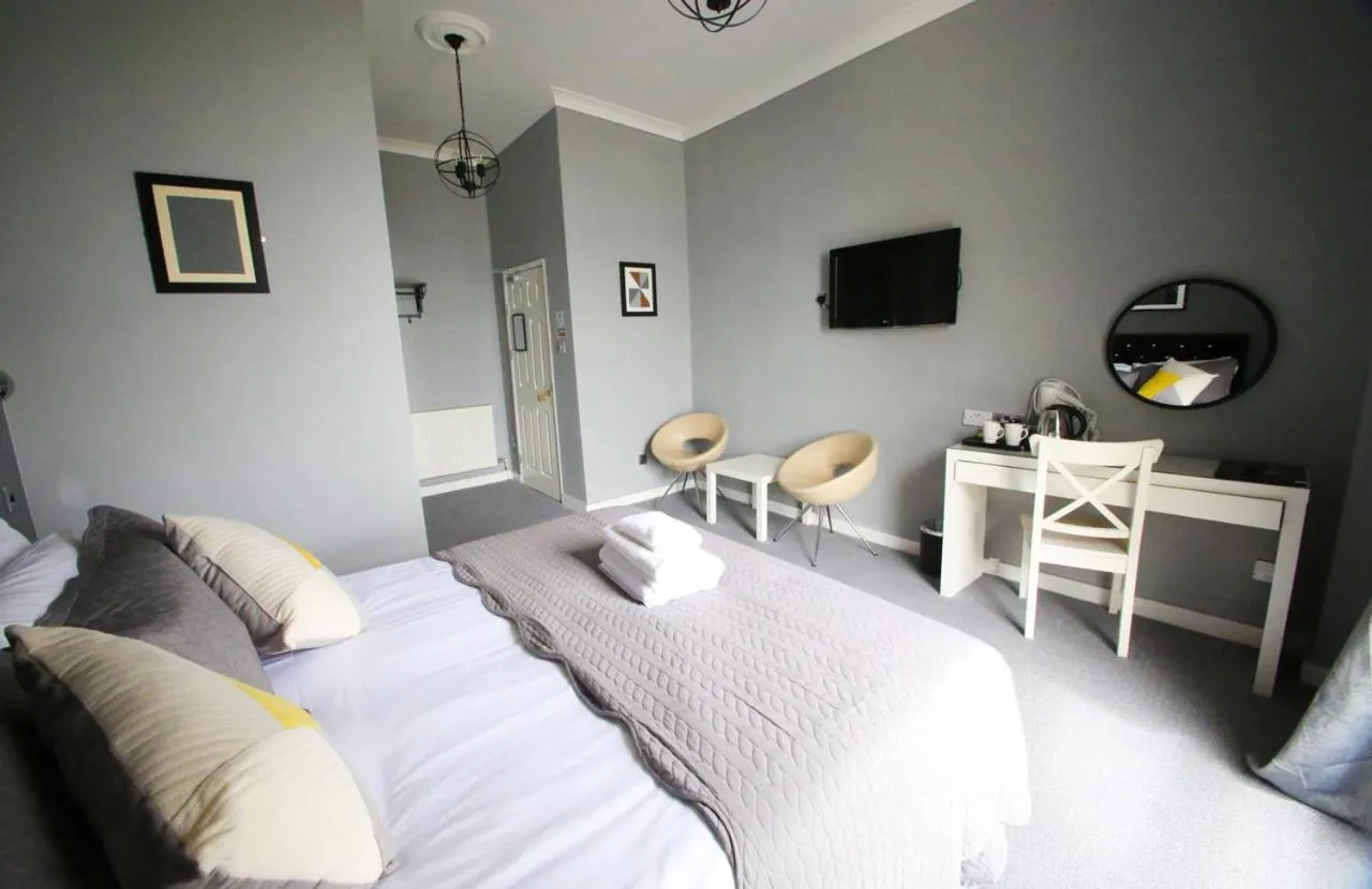 Bed in The Lansdowne