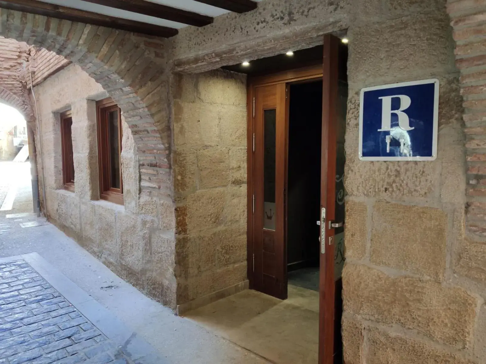 Restaurant/places to eat in Hotel Rey Sancho Restaurant/places to eat in Hotel Rey Sancho