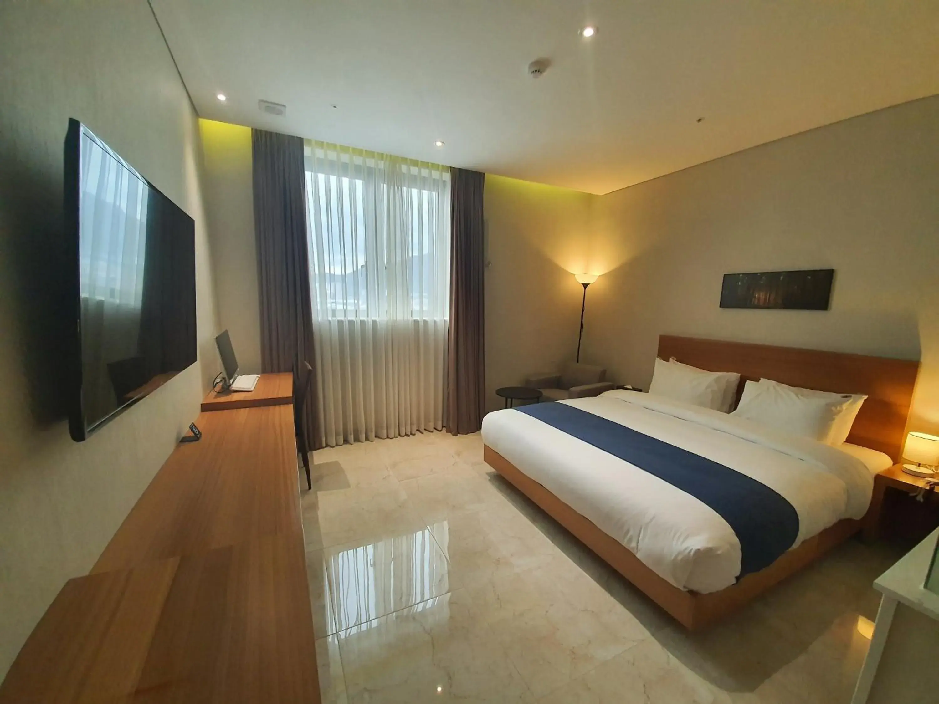 Decorative detail, Bed in Benikea Hotel Yangsan Decorative detail, Bed in Benikea Hotel Yangsan