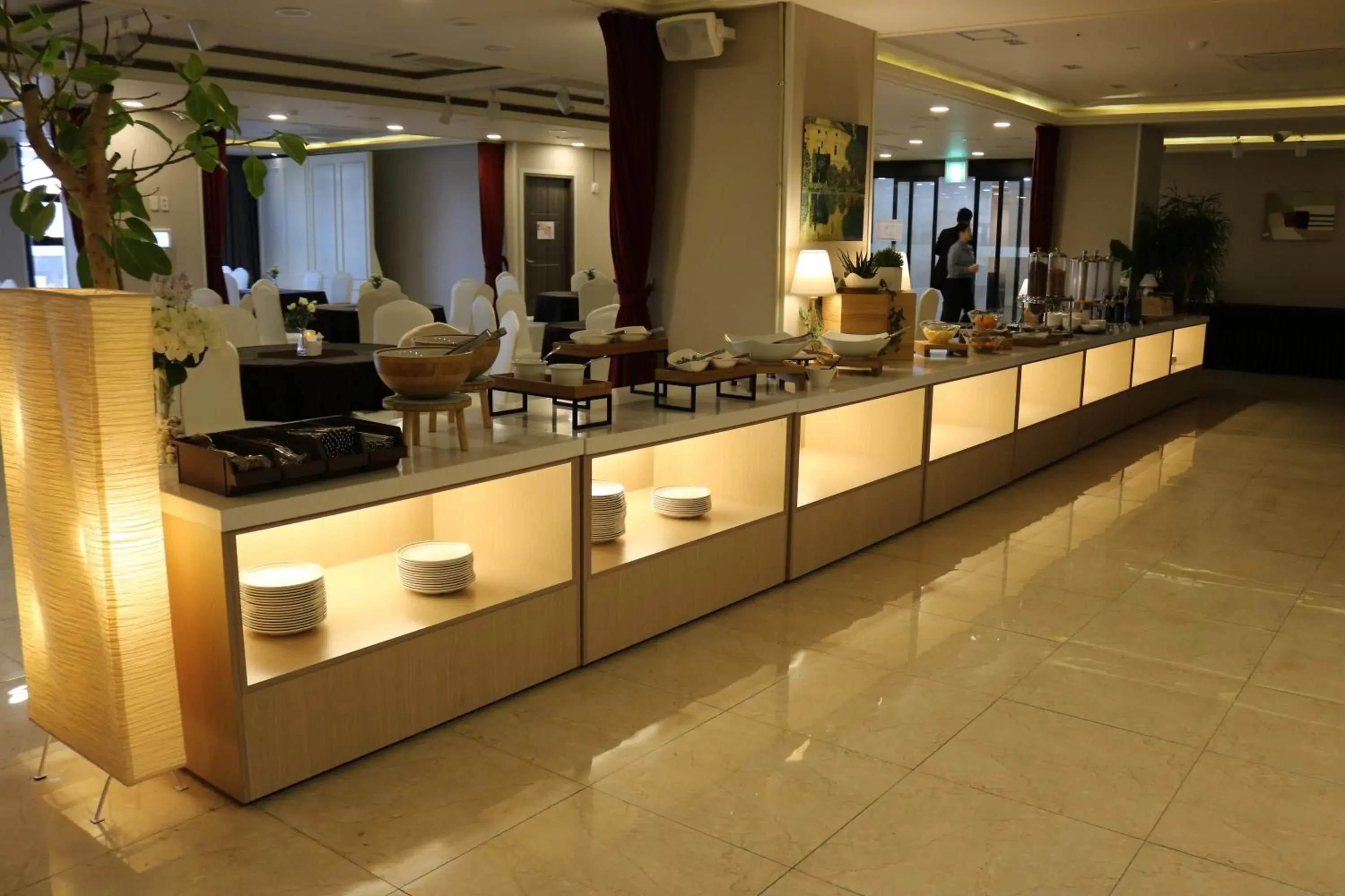 Restaurant/places to eat in Benikea Hotel Yangsan Restaurant/places to eat in Benikea Hotel Yangsan
