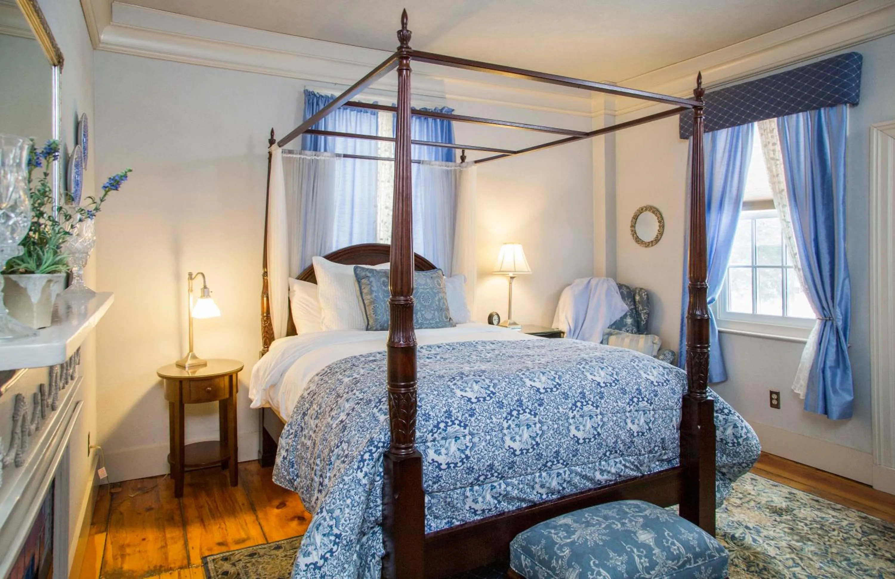 Bed in Daniel Stebbins B and B