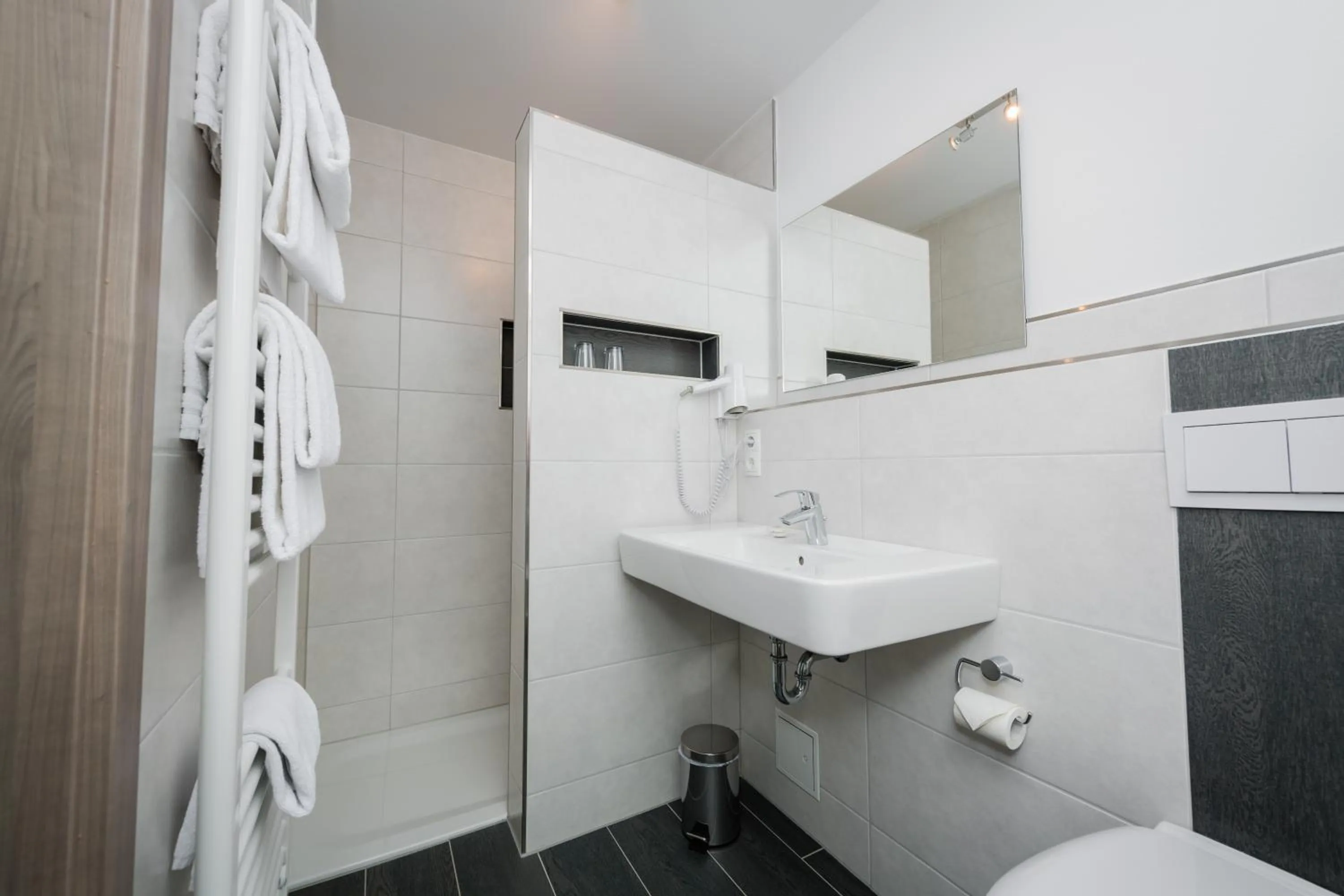 Bathroom in WH Hotels Papenburg Zentrum