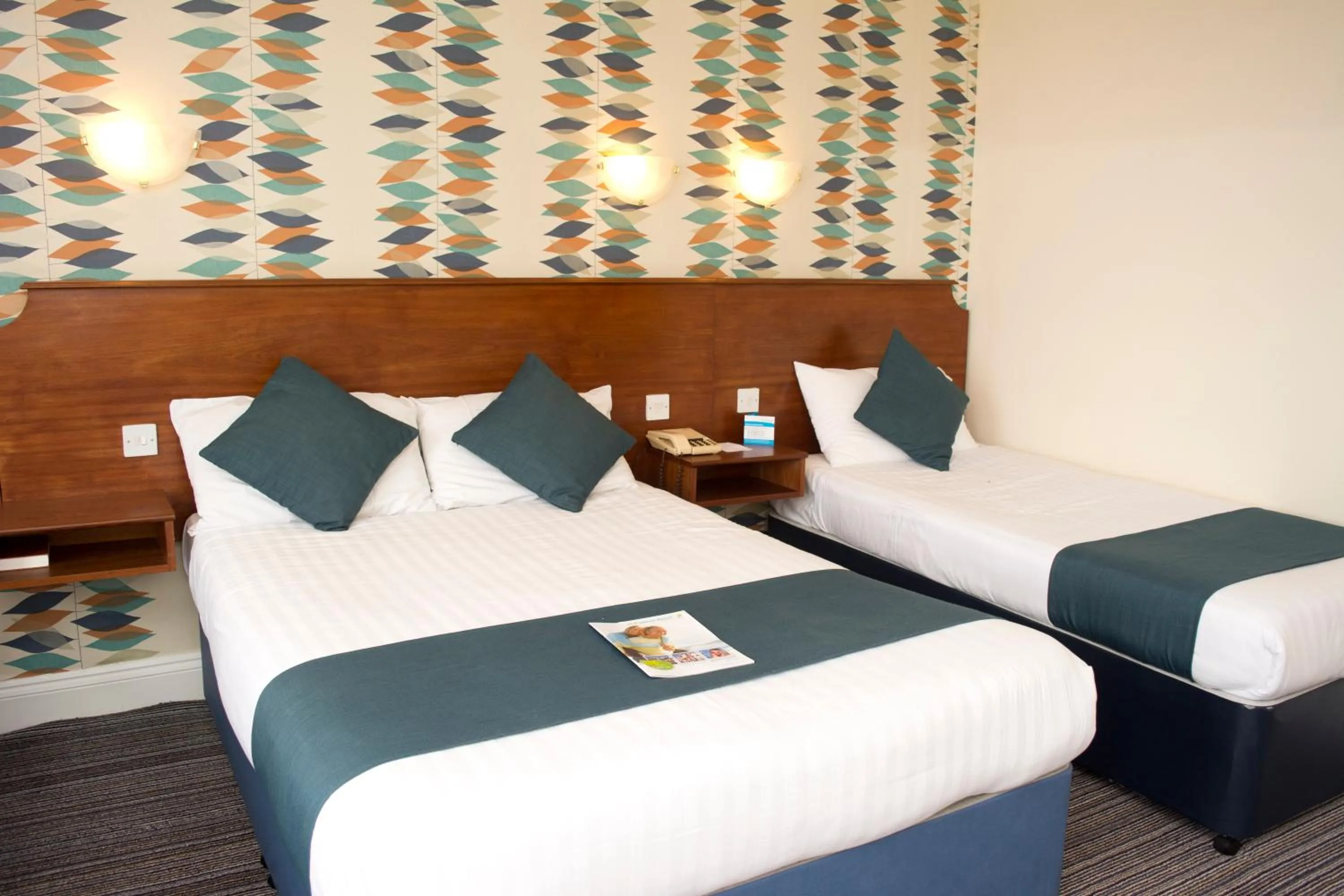 Bed in TLH Derwent Hotel - TLH Leisure, Entertainment and Spa Resort