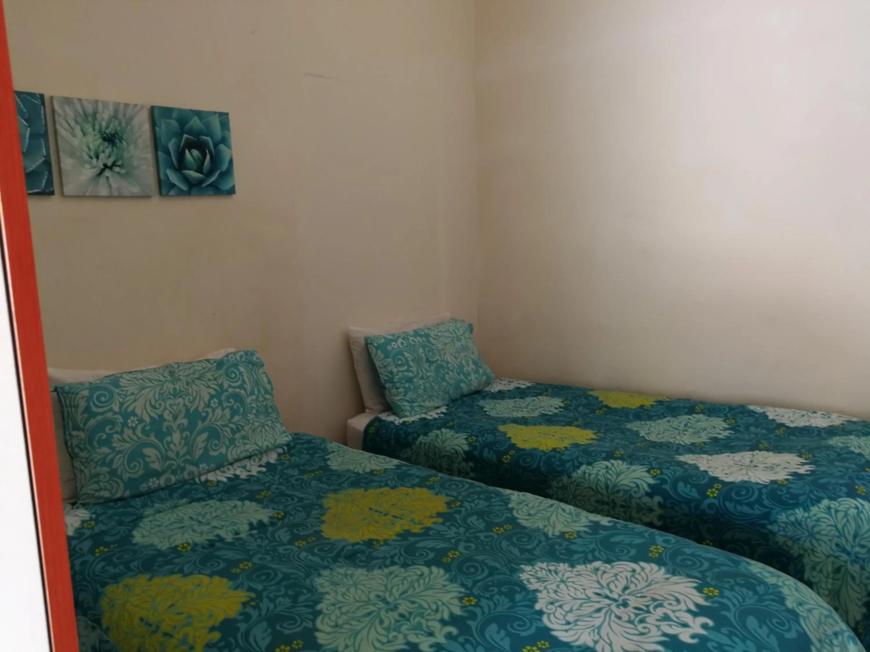 Photo of the whole room, Bed in Bluff Accommodation Aybriden Self-Catering