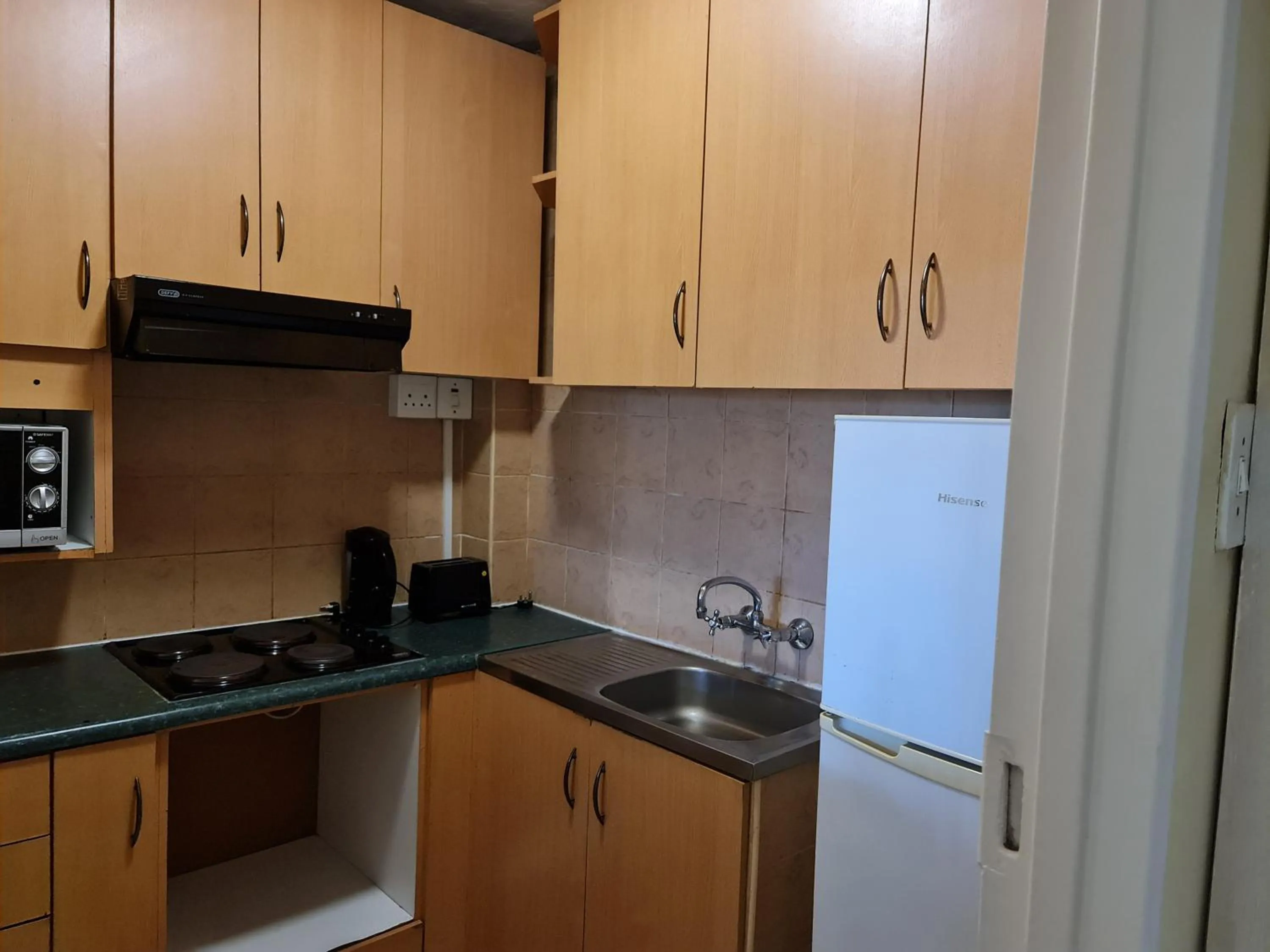 Kitchen or kitchenette in Bluff Accommodation Aybriden Self-Catering