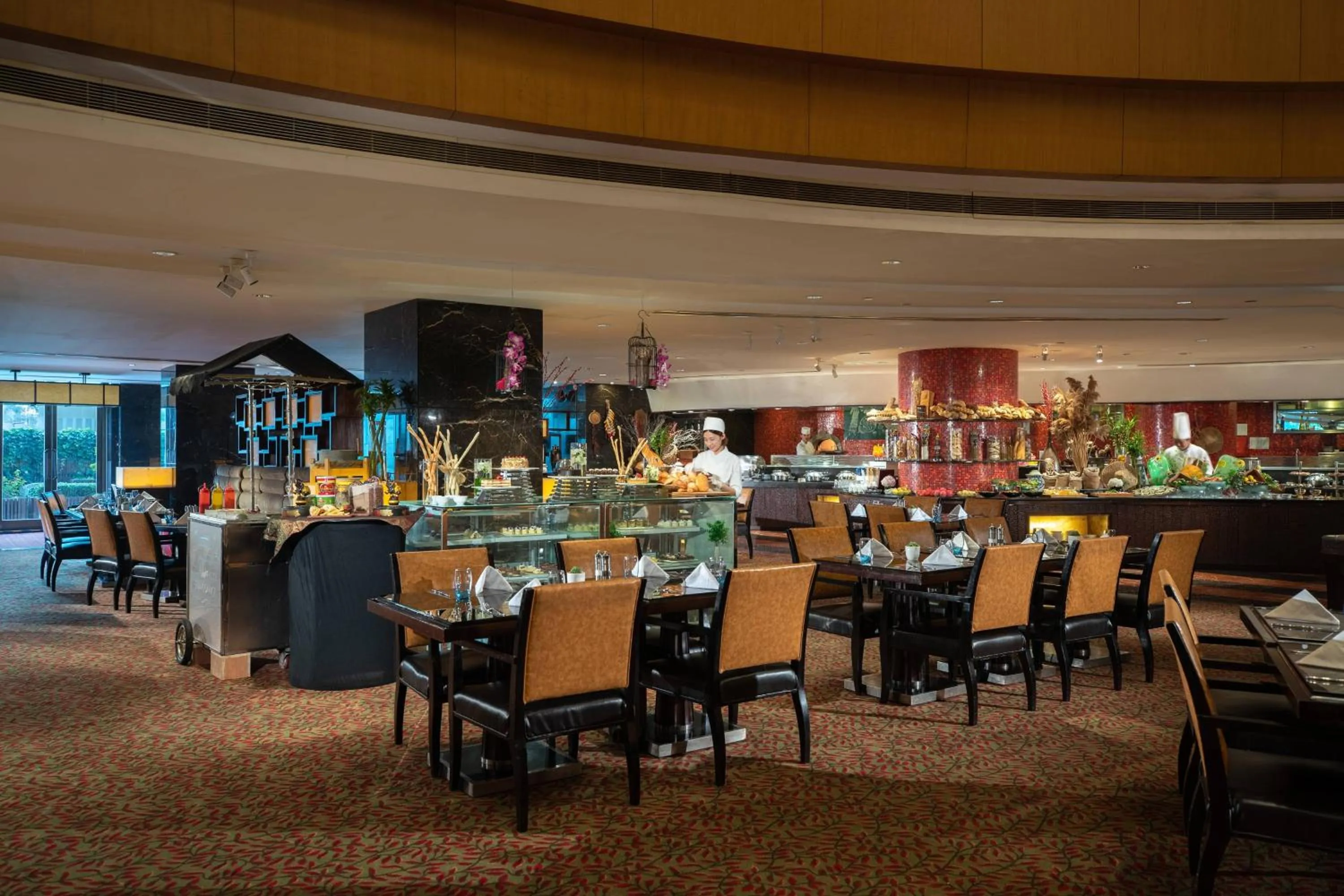 Restaurant/places to eat in Renaissance Tianjin TEDA Convention Centre Hotel