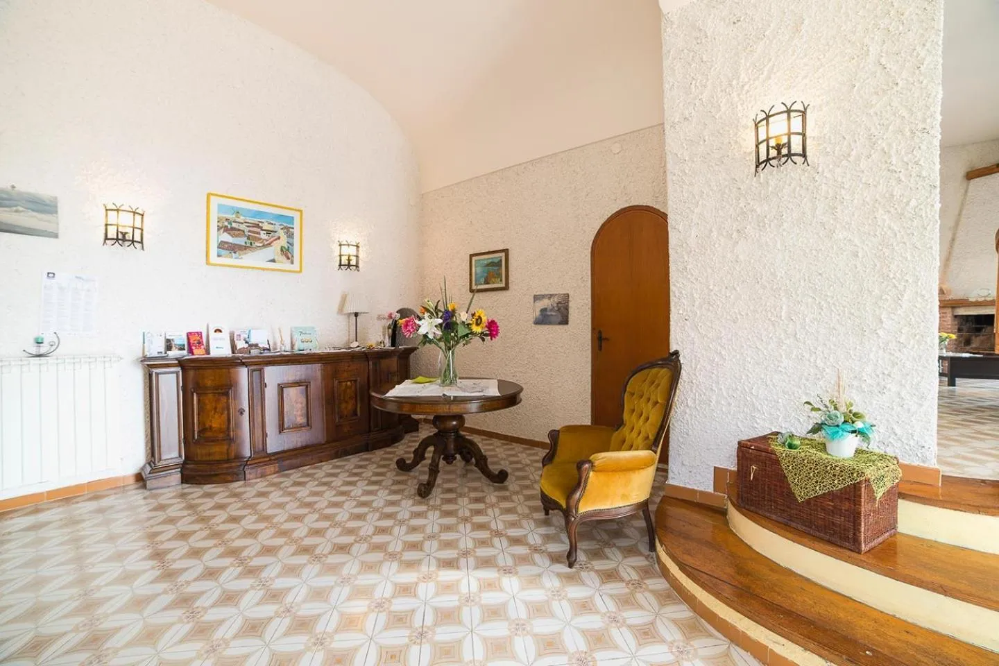 Communal lounge/ TV room in B&B Bouganville