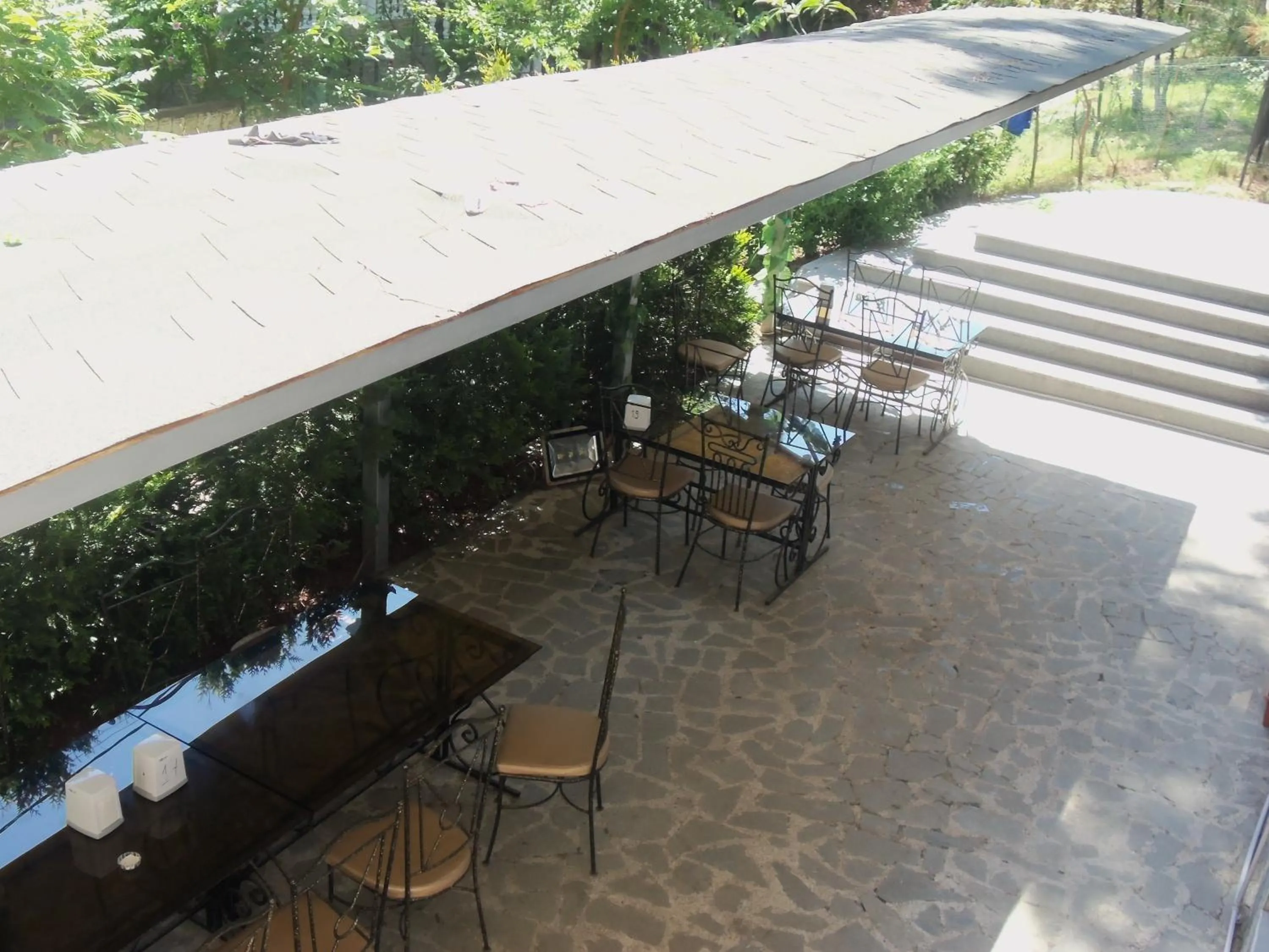 Patio in Hotel Inter