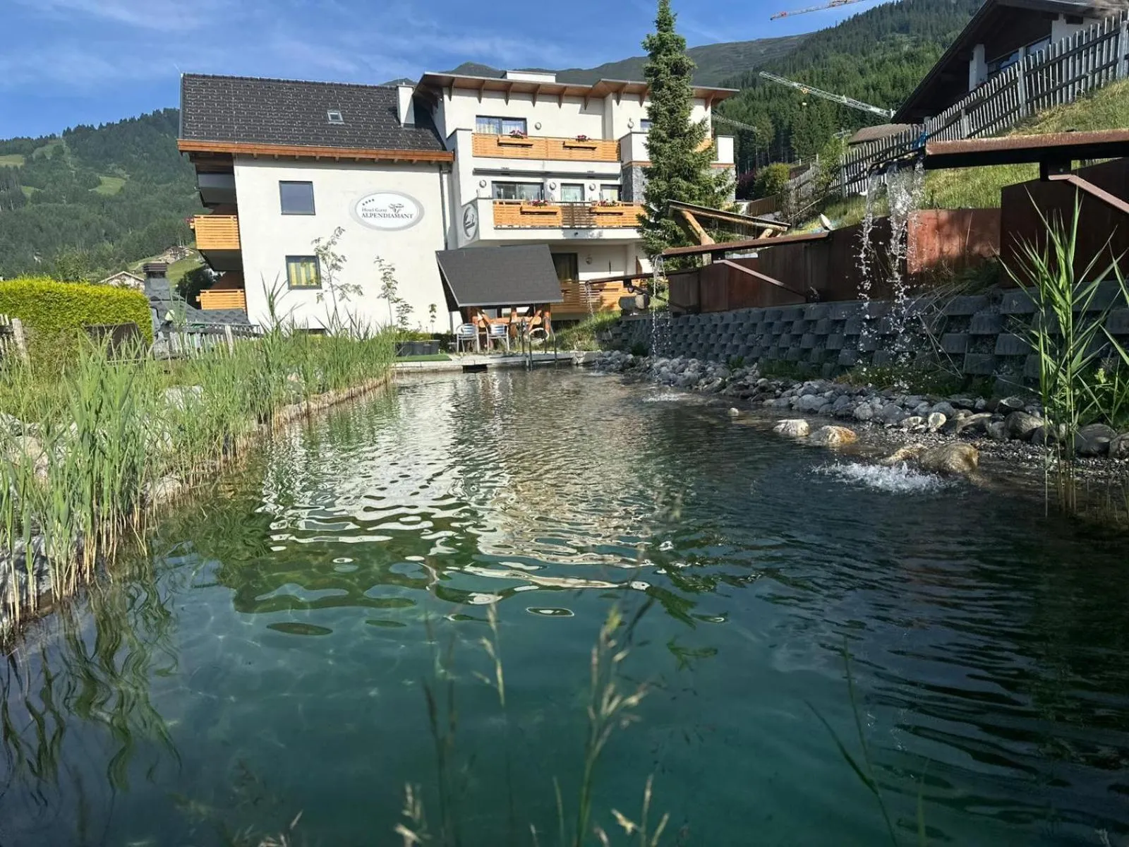 Swimming pool in Hotel Garni Alpendiamant