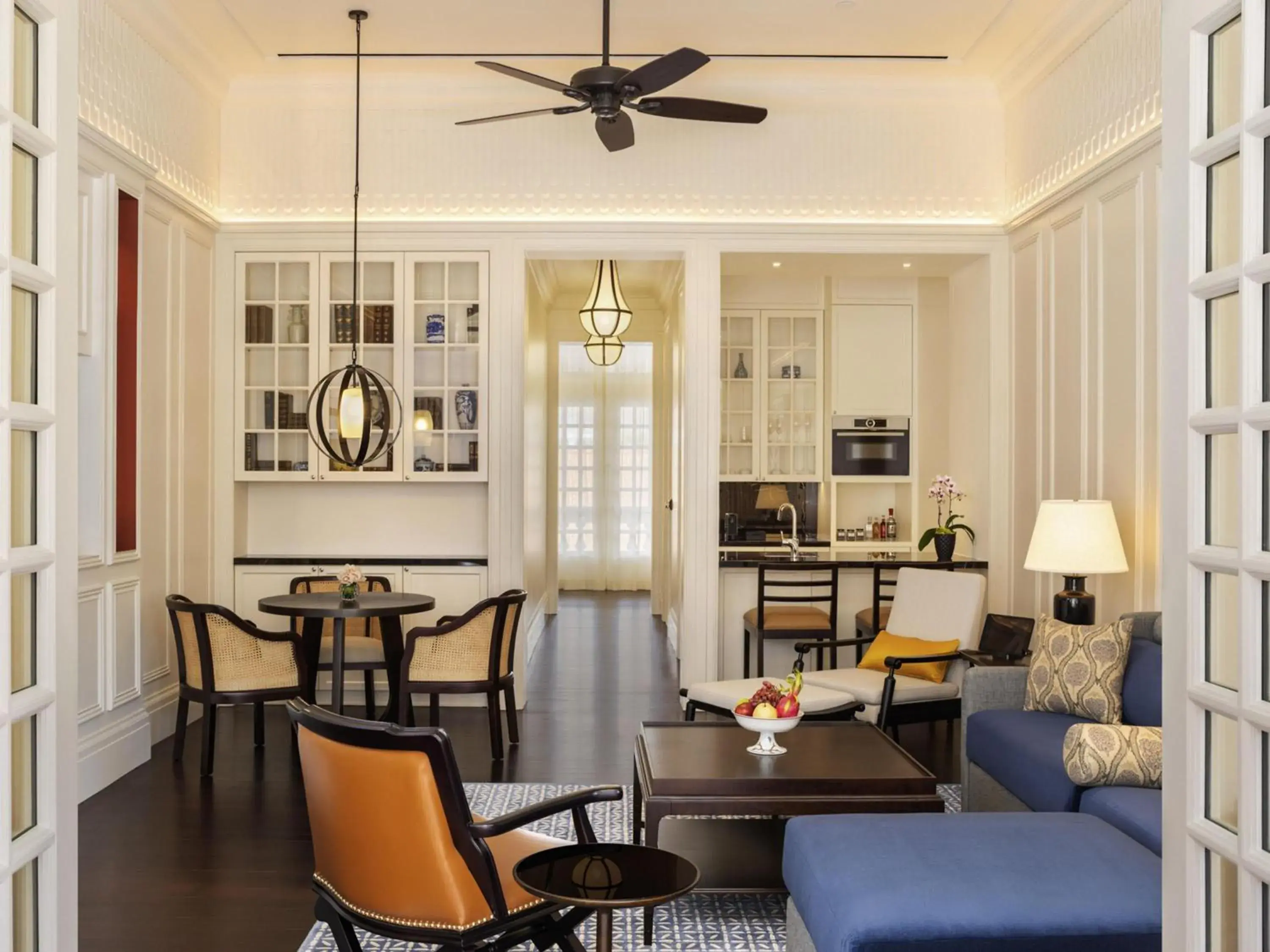 Bedroom in Raffles Singapore Bedroom in Raffles Singapore