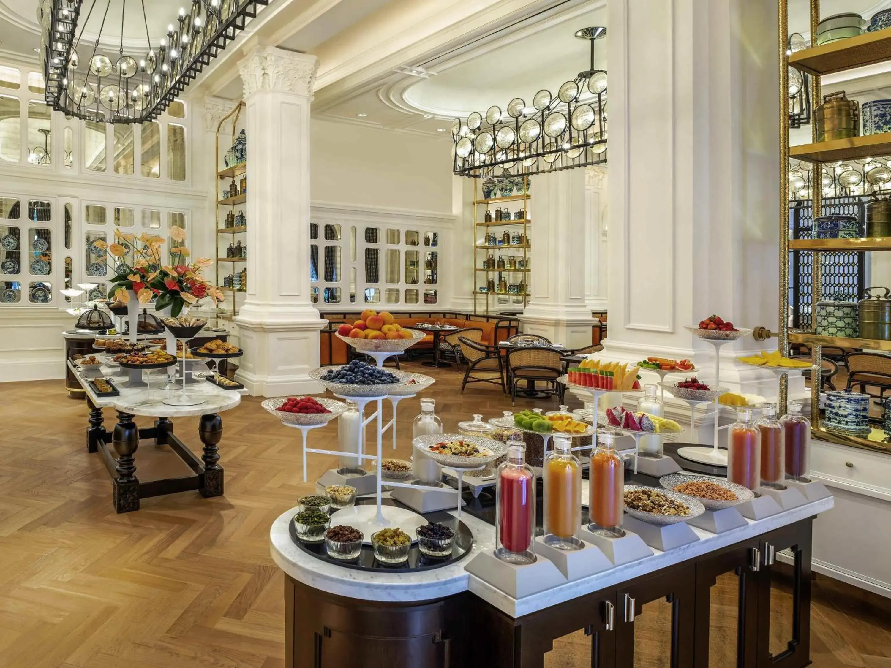 Breakfast in Raffles Singapore Breakfast in Raffles Singapore