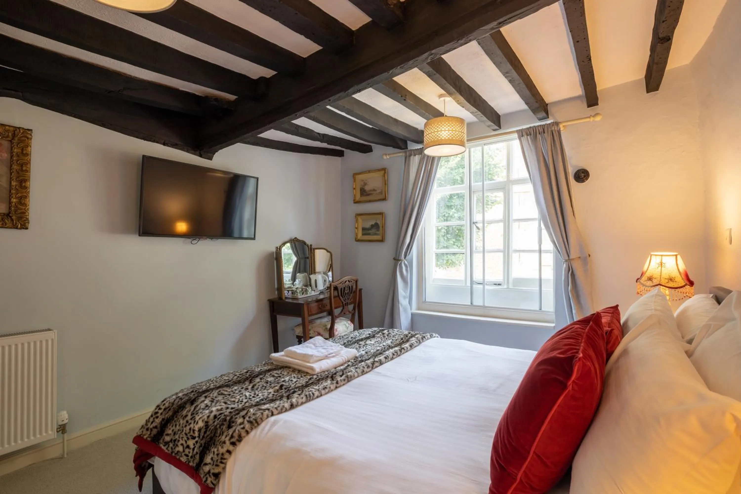 Bedroom, Bed in The Old Vicarage Hotel & Restaurant