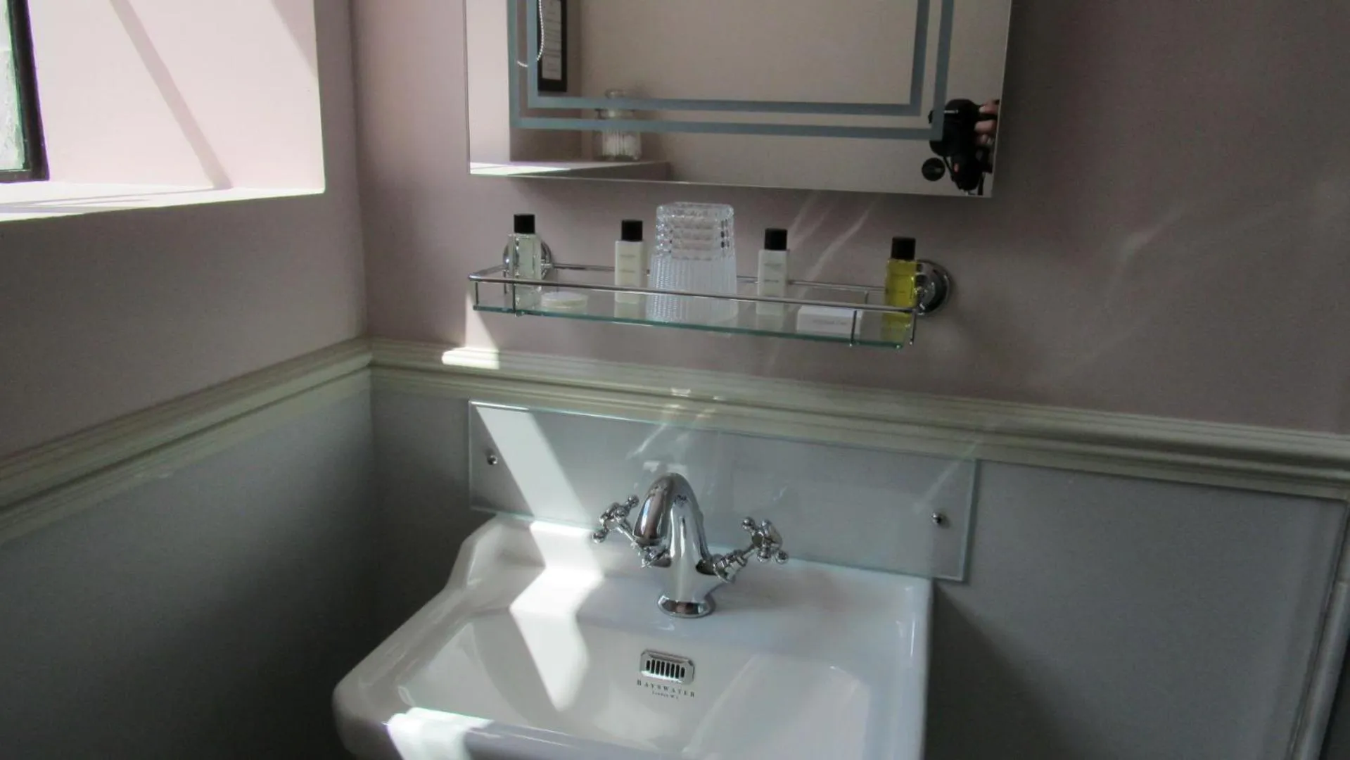 Bathroom in The Old Vicarage Hotel & Restaurant