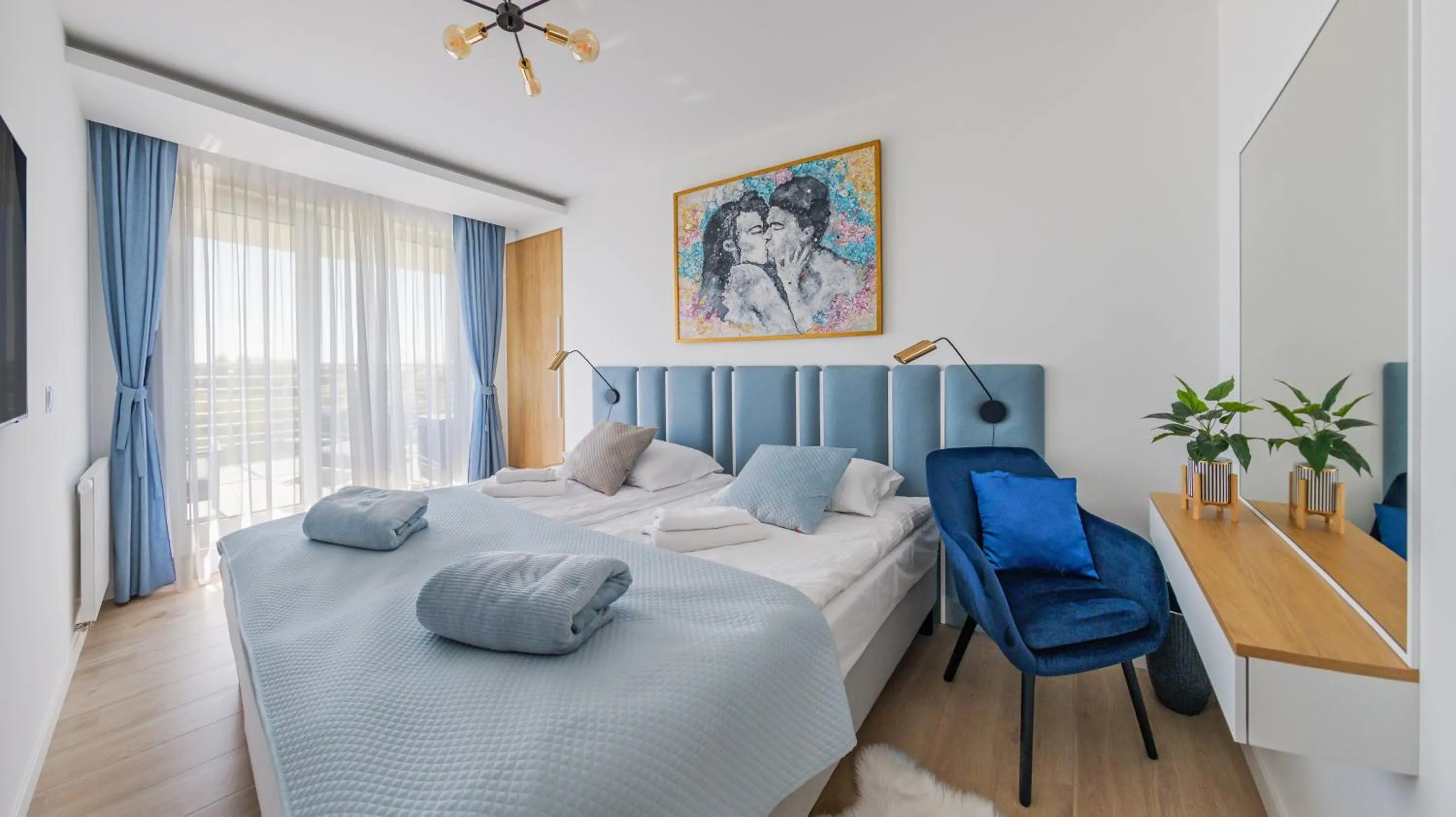 Bed in Na Klifie, Sun & Snow