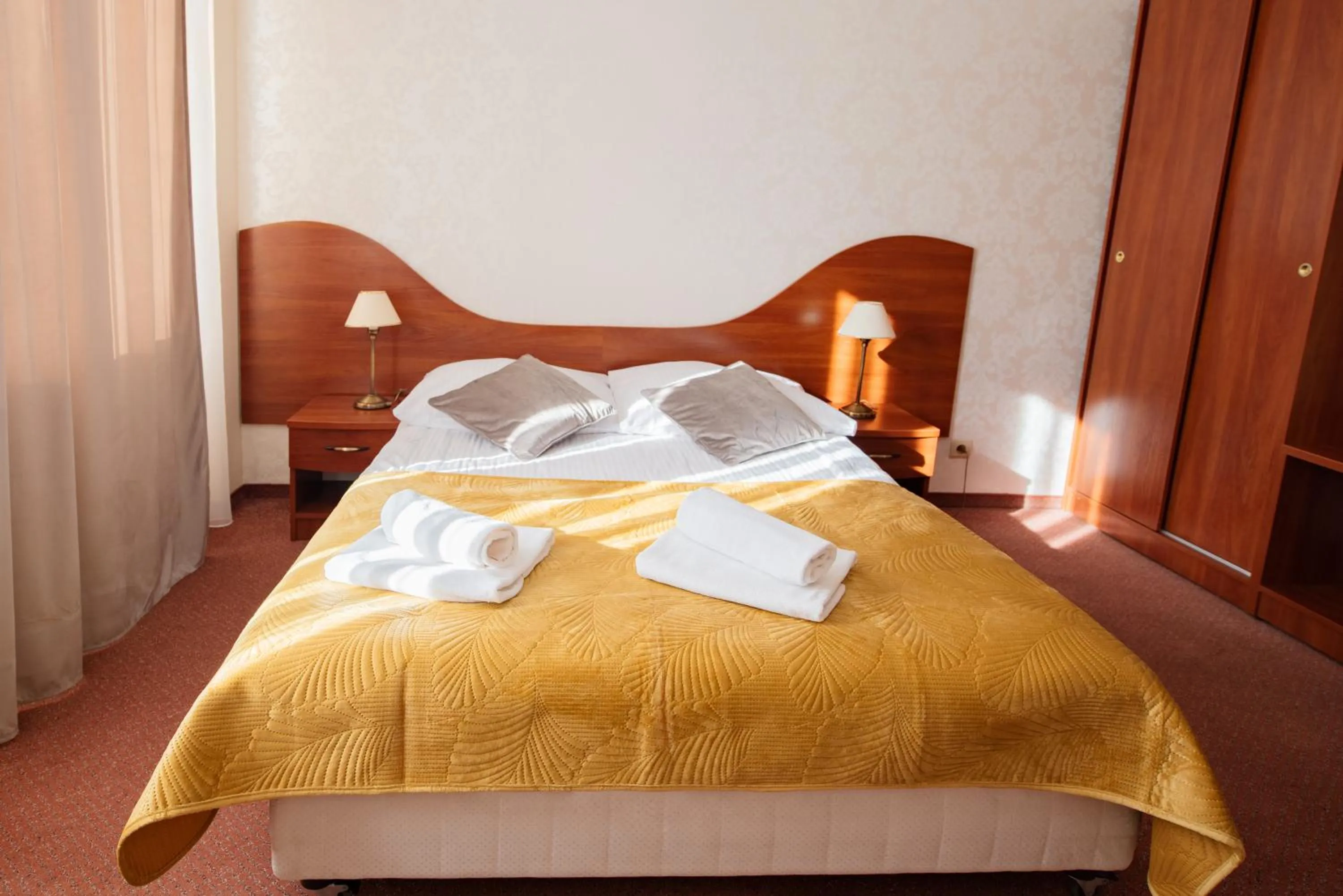 Bed in Hotel Grand Felix